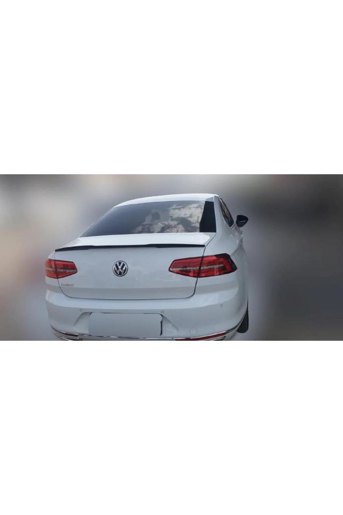VOLKSWAGEN PASSAT B8 2014-2019 ASTARLI YARASA ANATOMİK SPOİLER