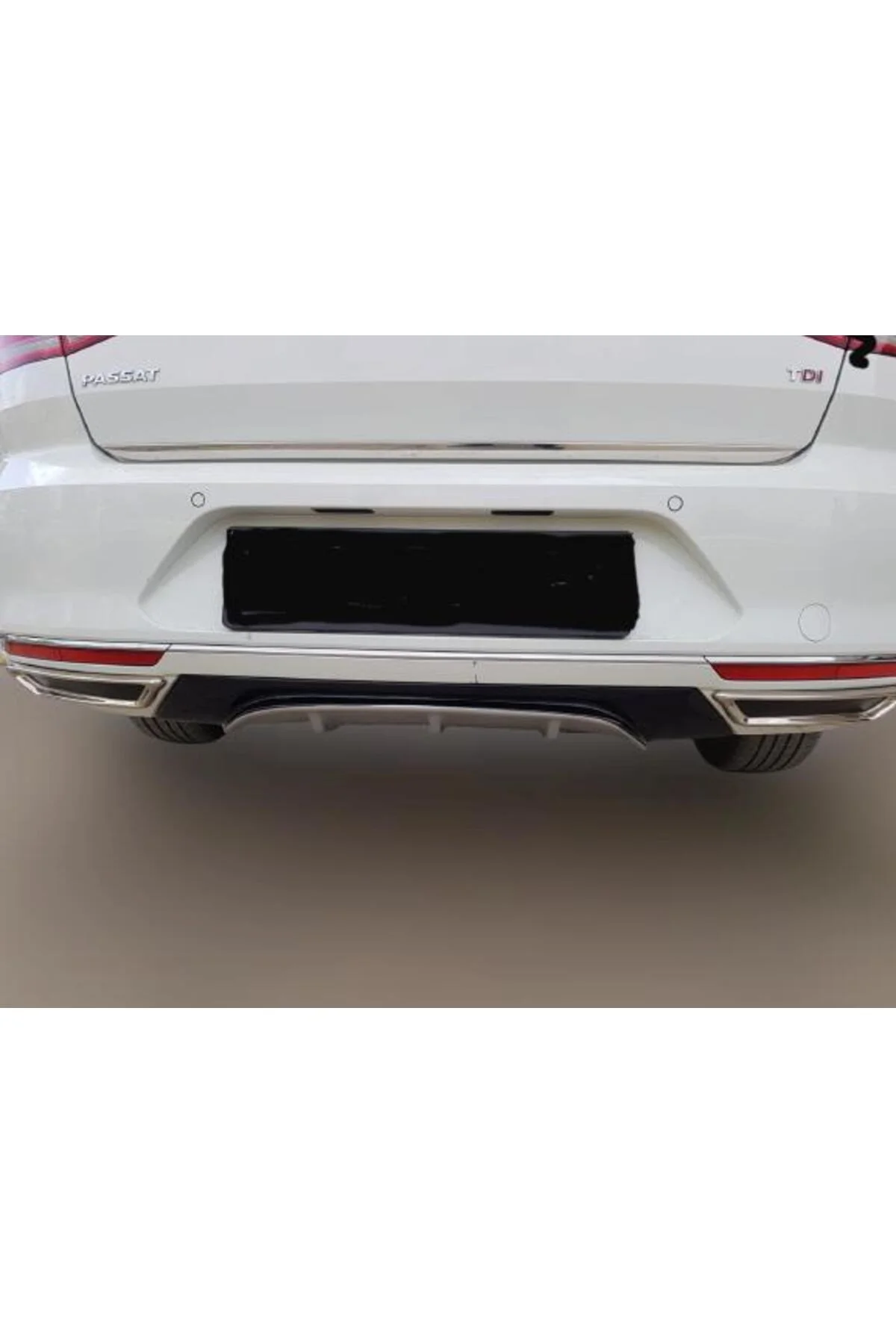 VOLKSWAGEN PASSAT B8 2014-2019 ASTARLI DİFÜZÖR