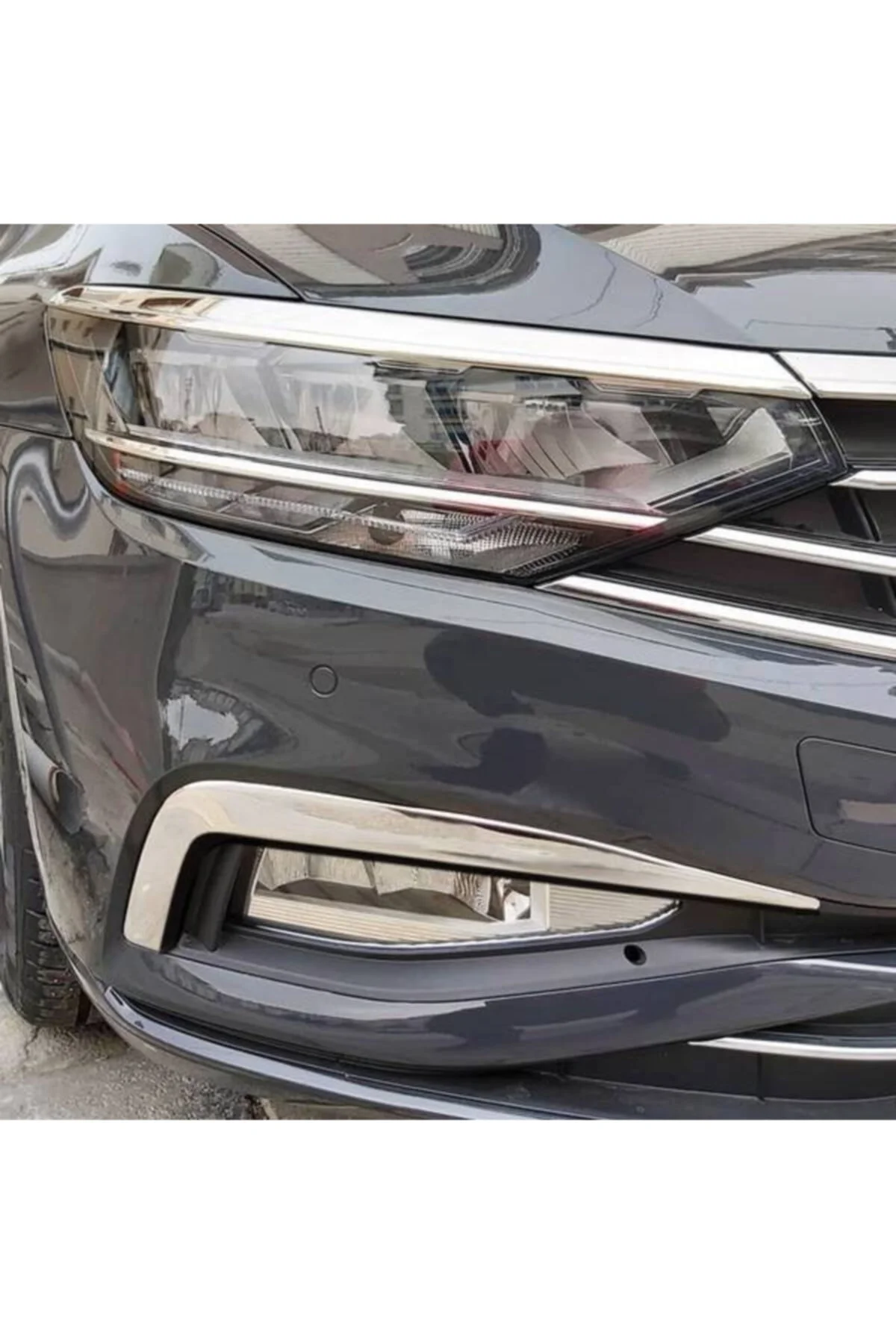 Volkswagen Passat B8 2019-2020 Sis Far Çerçevesi Volkswagen Passat B8 2019-2020 Sis Far Çerçevesi