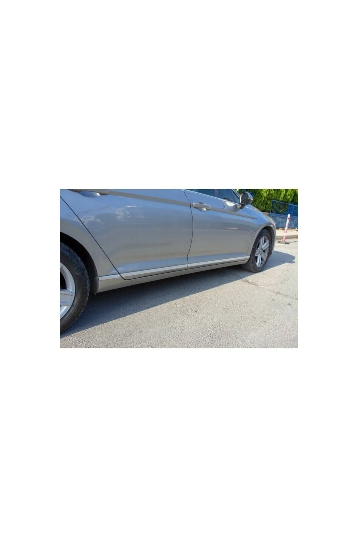 Volkswagen Passat B8 2015- Yan Kapı Alt Çıtası Uyumlu