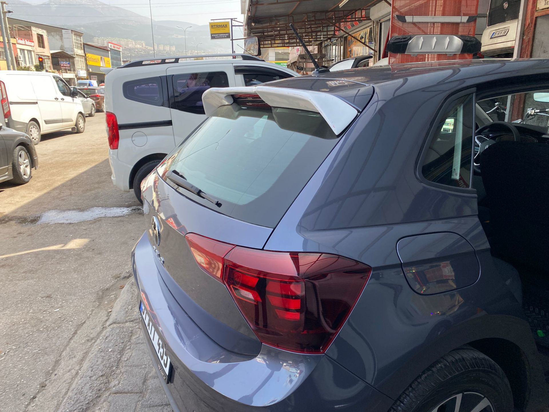 Volkswagen Polo Uyumlu Spoiler 2009-2013 Model Arası Anatomik Boy Volkswagen Polo Uyumlu Spoiler 2009-2013 Model Arası Anatomik Boy