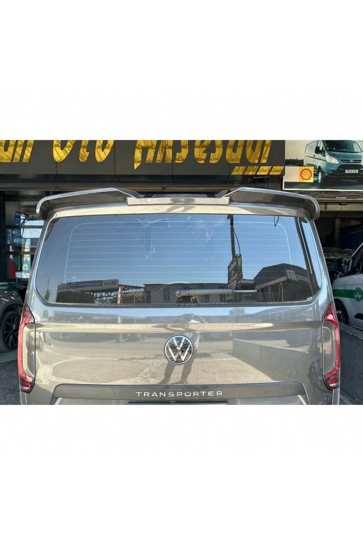 VOLKSWAGEN T7 TRANSPORTER 2025- ASTARLI ANATOMİK SPOİLER