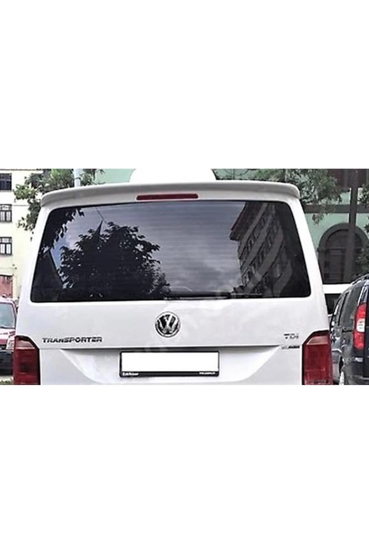 Volkswagen Transporter T7 Uyumlu  Astarlı Spoiler