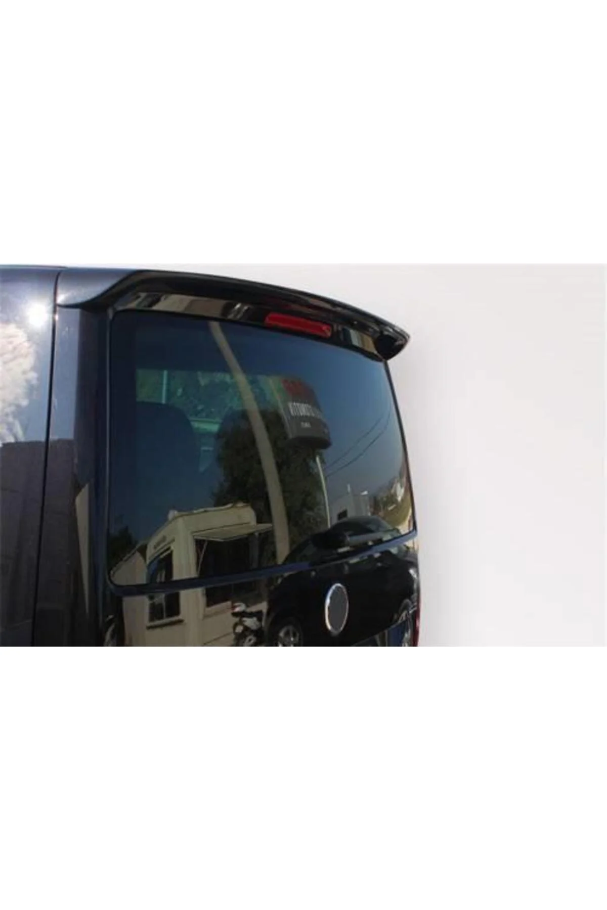 Volkswagen Transporter T7 Uyumlu  Astarlı Spoiler