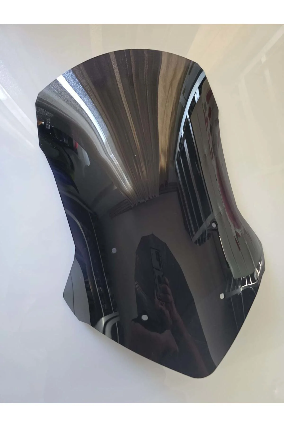 Volta Apec Apx5 Ön Cam 2023-2026 Model 57cm Siyah Renkli 4mm SPOR