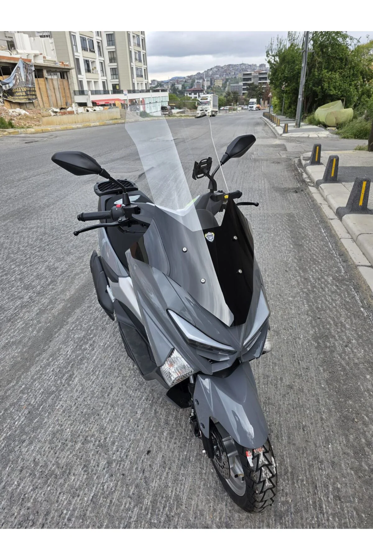 Volta Apec Apx5 Ön Cam 2023-2026 Model 78cm Şeffaf Renkli 4mm UZU