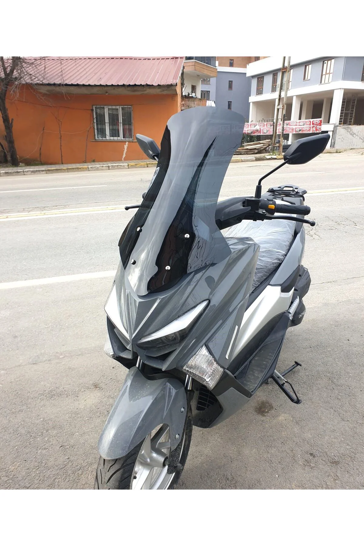 Volta Apec Apx5 Ön Cam 2023-2026 Model 68cm Siyah Renkli 4mm ORTA