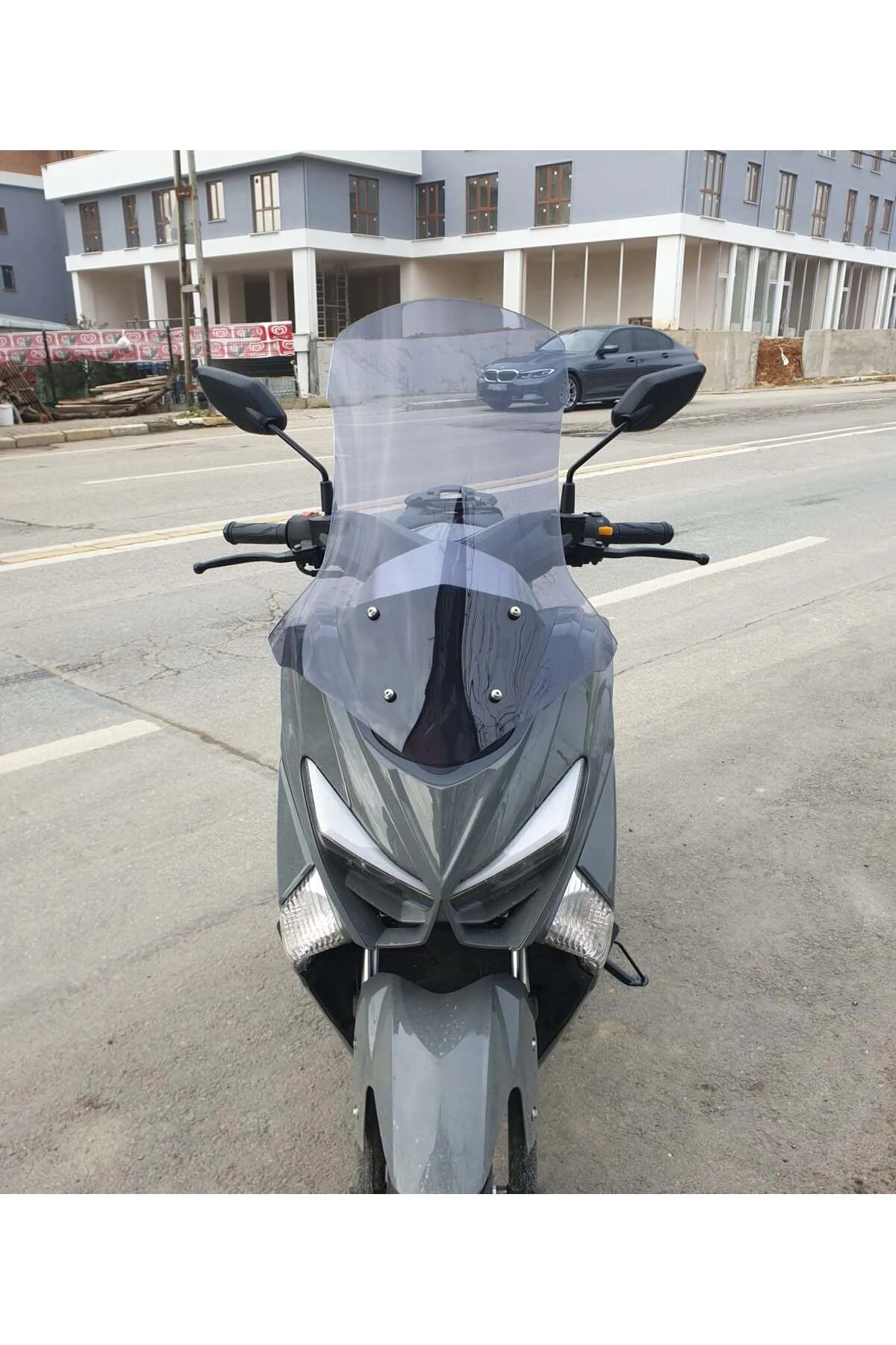 Volta Apec Apx5 Ön Cam 2023-2026 Model 57cm Füme Renkli 4mm SPORTİF