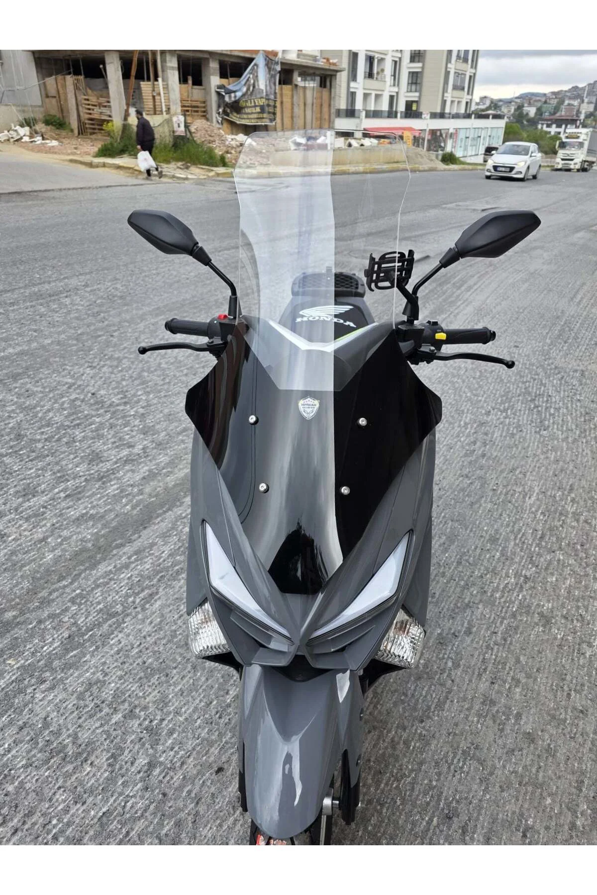 Volta Apec Apx5 Ön Cam 2023-2026 Model 78cm Şeffaf Renkli 4mm UZU