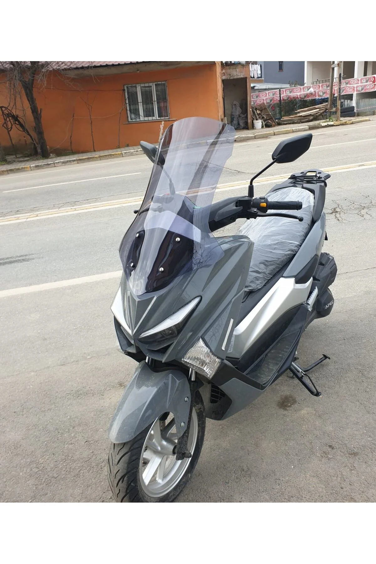 Volta Apec Apx5 Ön Cam 2023-2026 Model 57cm Füme Renkli 4mm SPORTİF