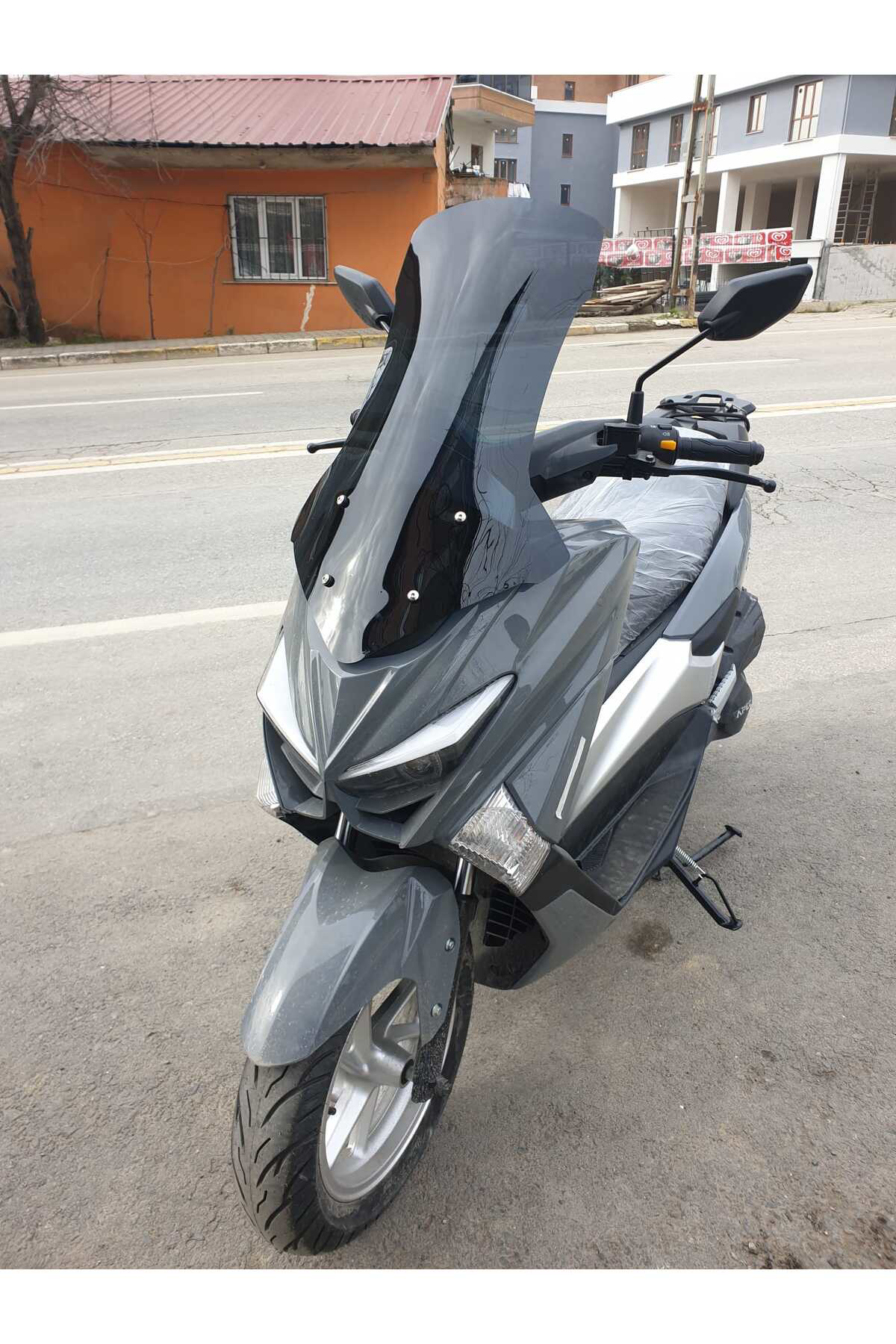 Motocam Volta Apec Apx5 Siperlik Ön Cam 2023-2025 Model 57Cm Siyah Renkli
