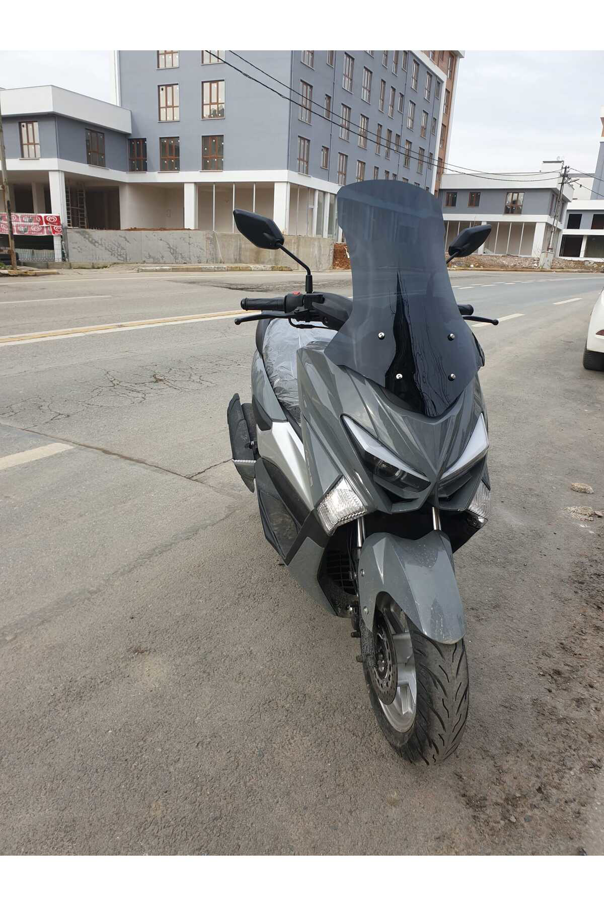 Motocam Volta Apec Apx5 Siperlik Ön Cam 2023-2025 Model 57Cm Siyah Renkli