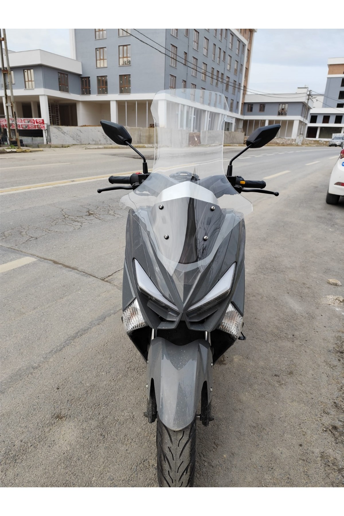 Motocam Volta Apec Apx5 Siperlik Ön Cam 2023-2025 Model 78Cm Şeffaf Renkl