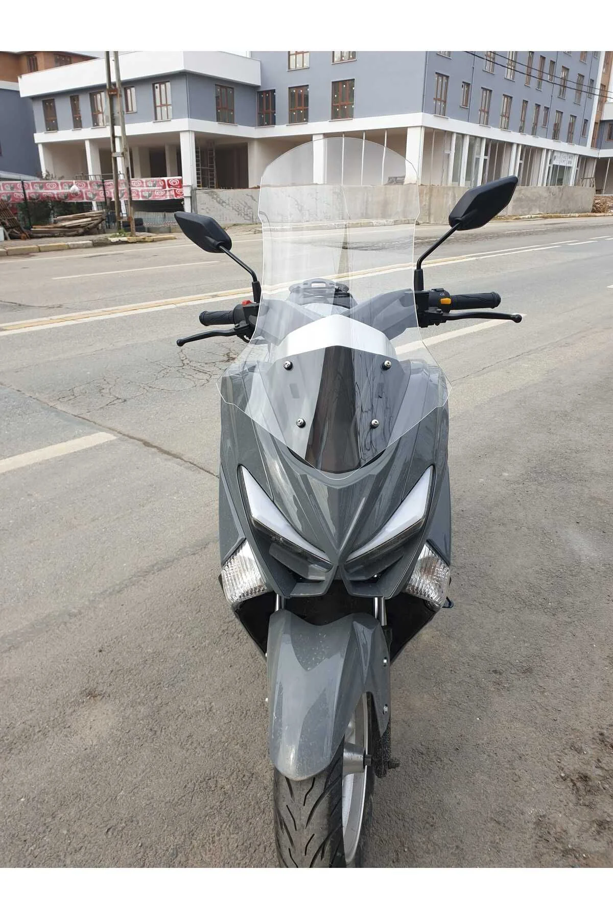 Volta Apec Apx5 Uyumlu Siperlik Ön Cam 2023-2025 Model 68cm Şeffaf Renkli 4mm ORTA BOYLU CAM
