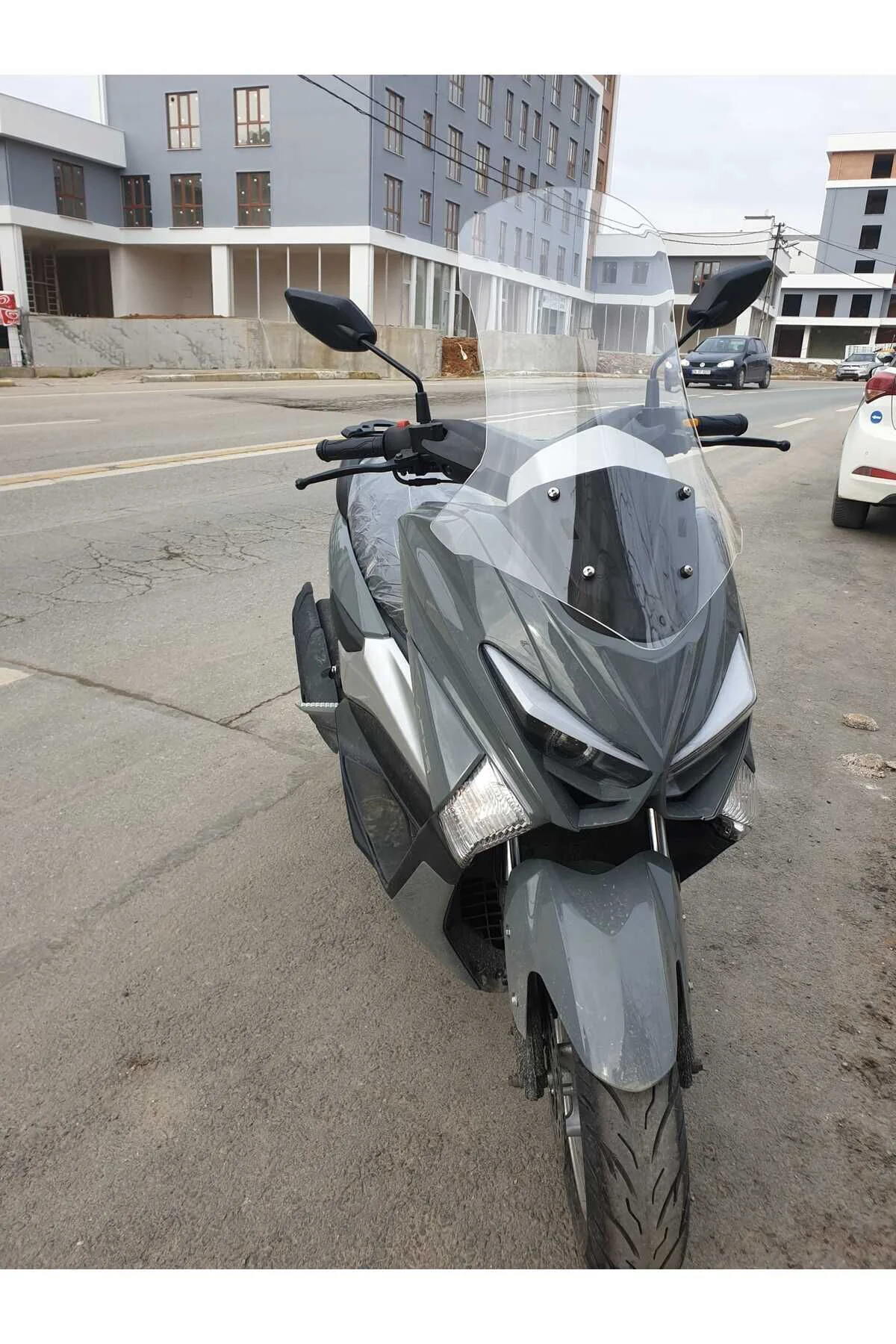 Volta Apec Apx5 Uyumlu Siperlik Ön Cam 2023-2025 Model 68cm Şeffaf Renkli 4mm ORTA BOYLU CAM