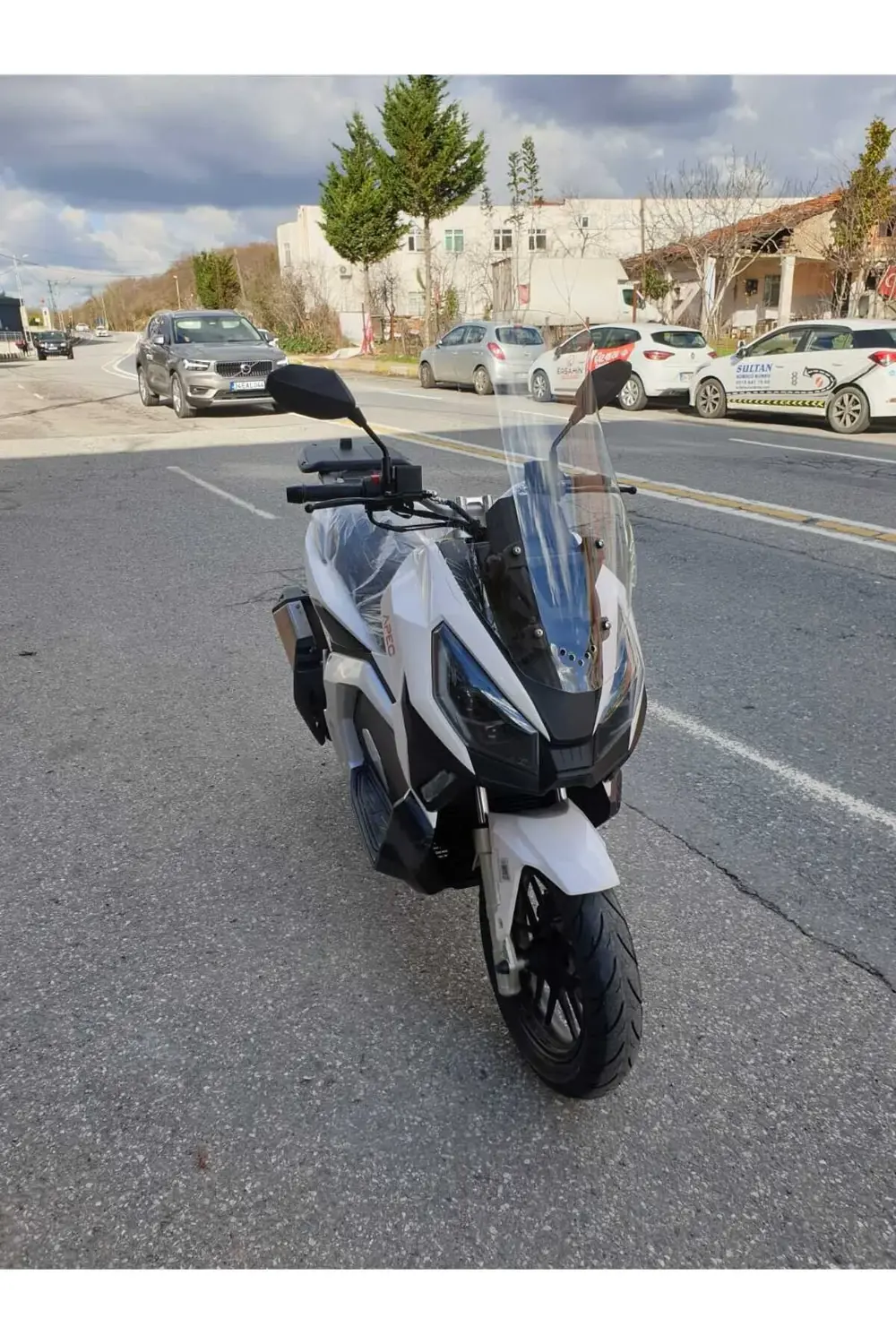 Volta Apec Apx7 Ön Cam 2024 Model 68cm şeffaf Renkli 4mm ORTA BOY