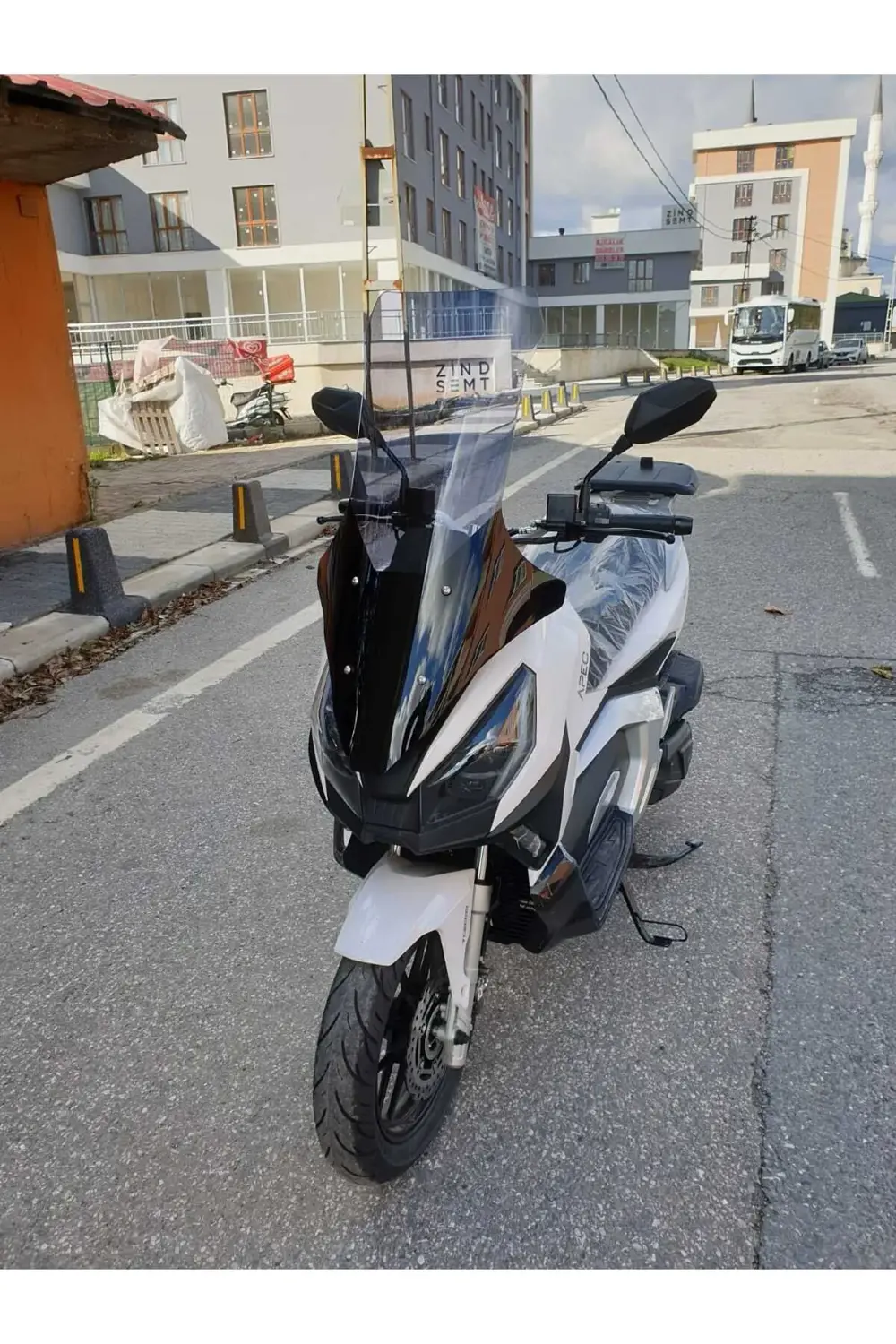 Volta Apec Apx7 Ön Cam 2024 Model 78cm Açıkfüme Renkli 4mm Uzun C