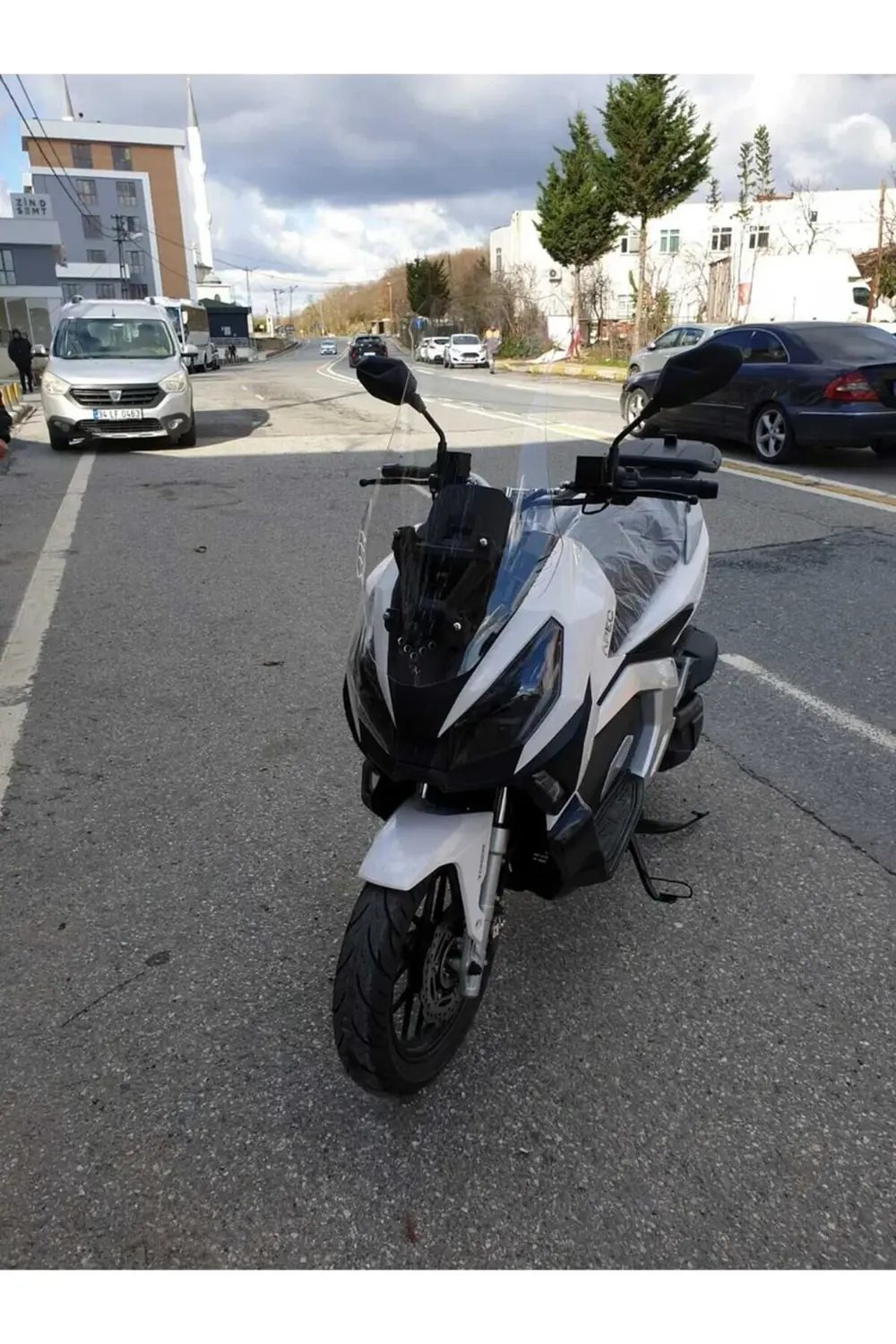 Volta Apec Apx7 Ön Cam 2025 Model 68cm Şeffaf Renkli 4mm ORTA BOY