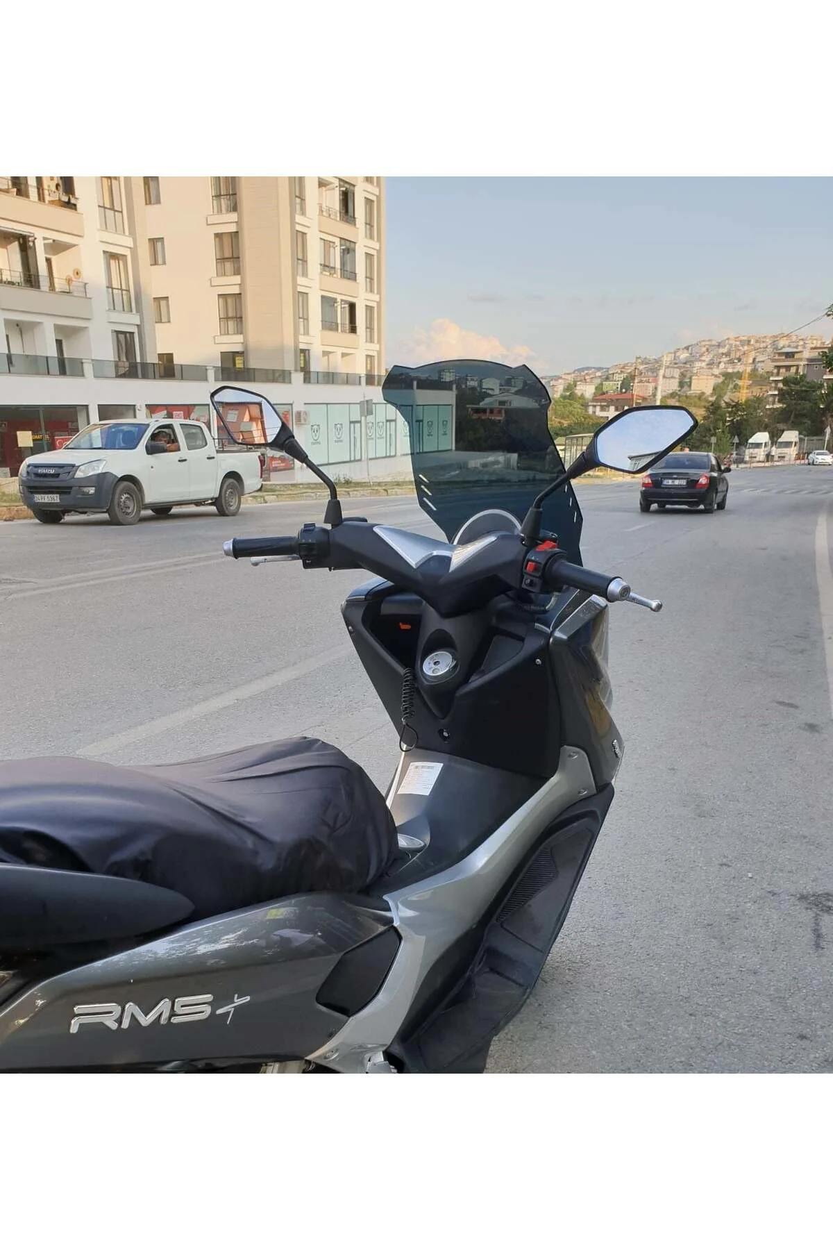 Volta Revolt Rm5 Ön Cam 2020-2021 Model 75cm Siyah Renkli 4mm UZU