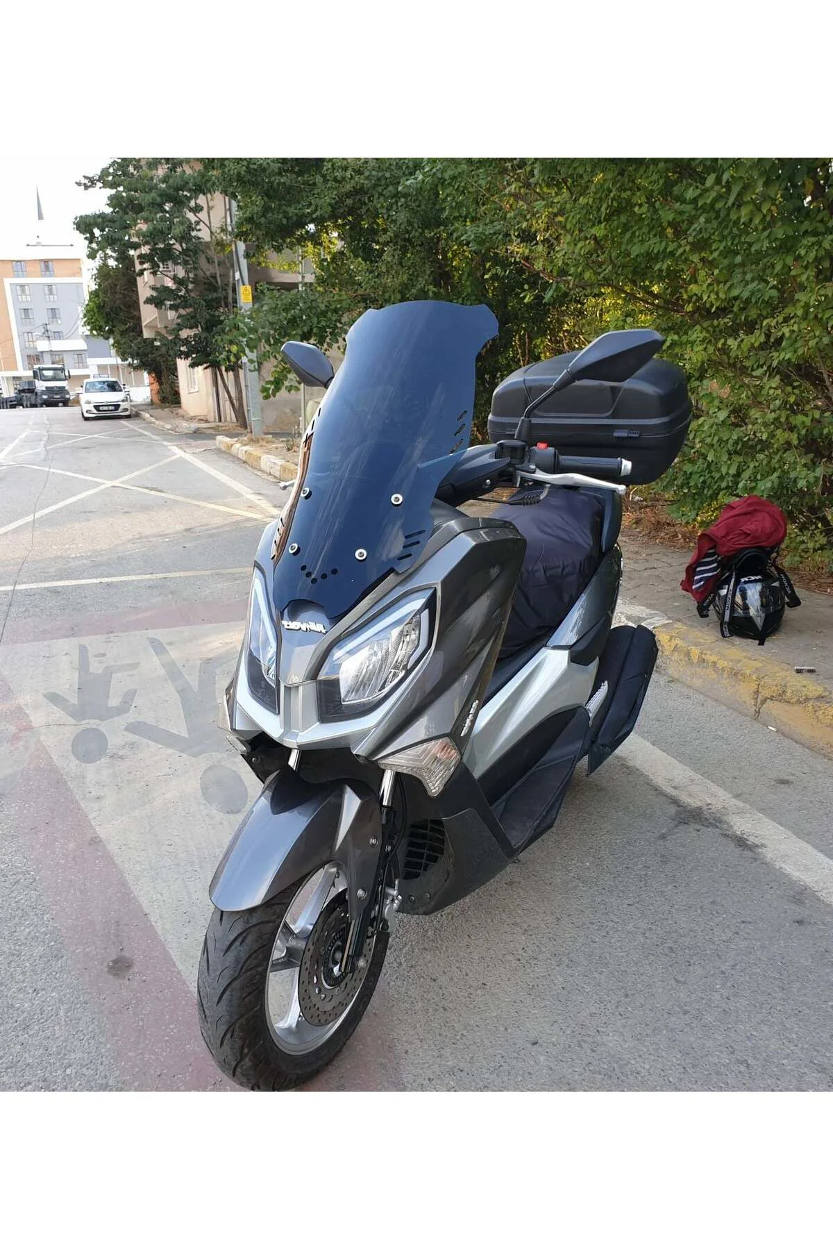 Volta Revolt Rm5 Ön Cam 2020-2021 Model 65cm Siyah Renkli 4mm ORT