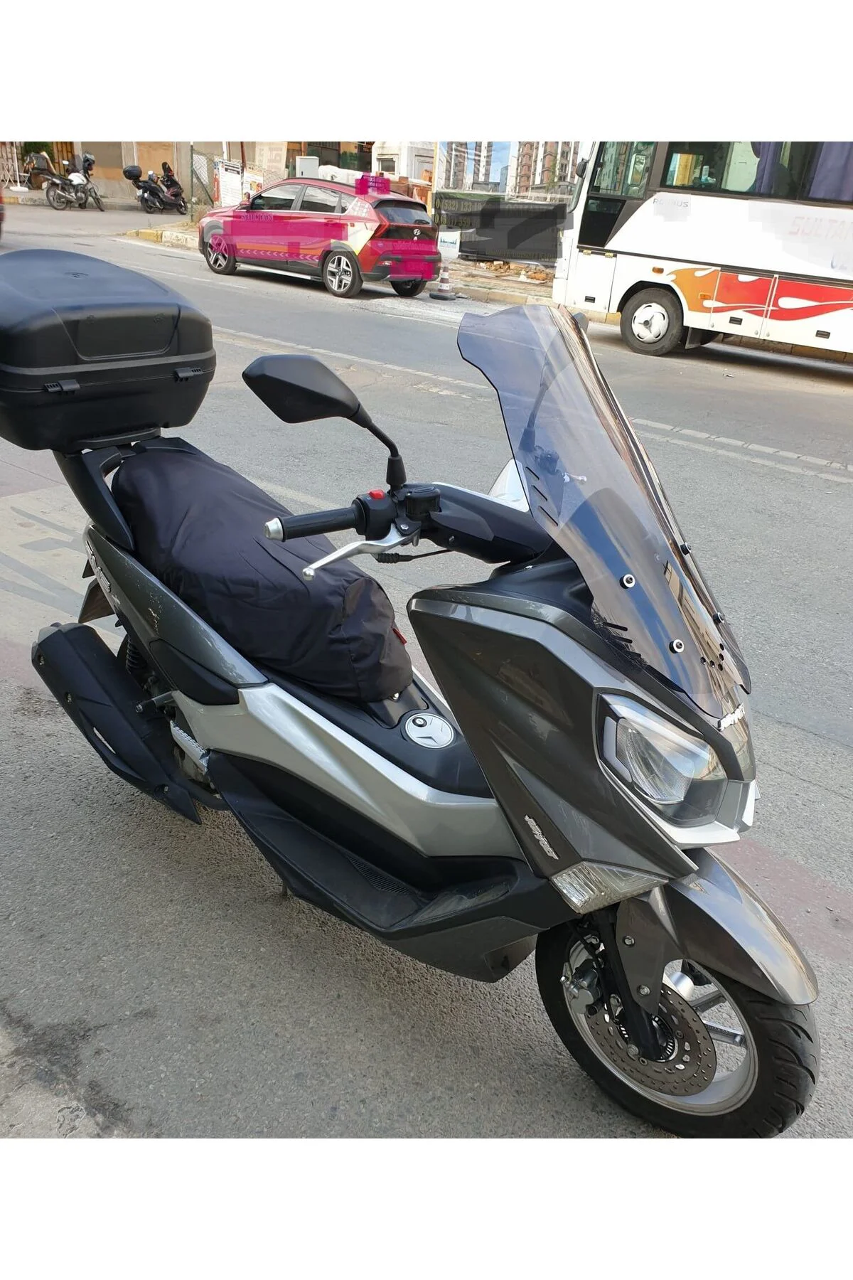Volta Revolt Rm5 Ön Cam 2020-2021 Model 65cm Füme Renkli 4mm ORTA BOYLU