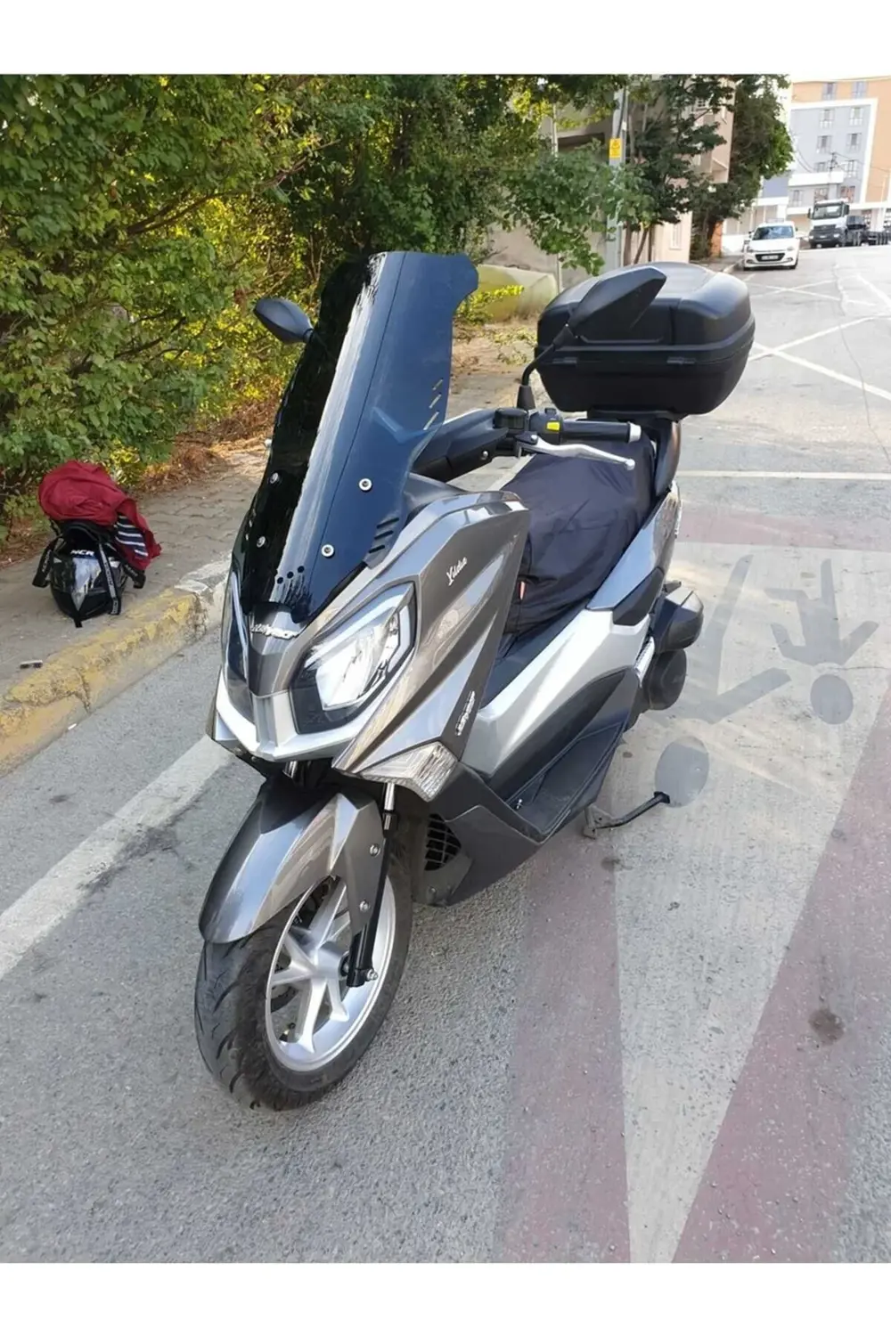 Volta Revolt Rm5 Ön Cam 2020-2021 Model 65cm Siyah Renkli 4mm ORT