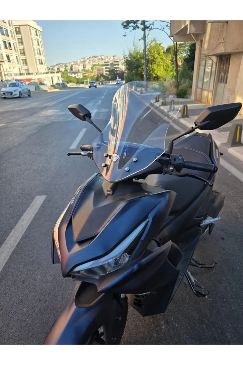 Volta Revolt RSX3 Ön Cam 2022-2025 Model 43cm Şeffaf Renkli SPORT