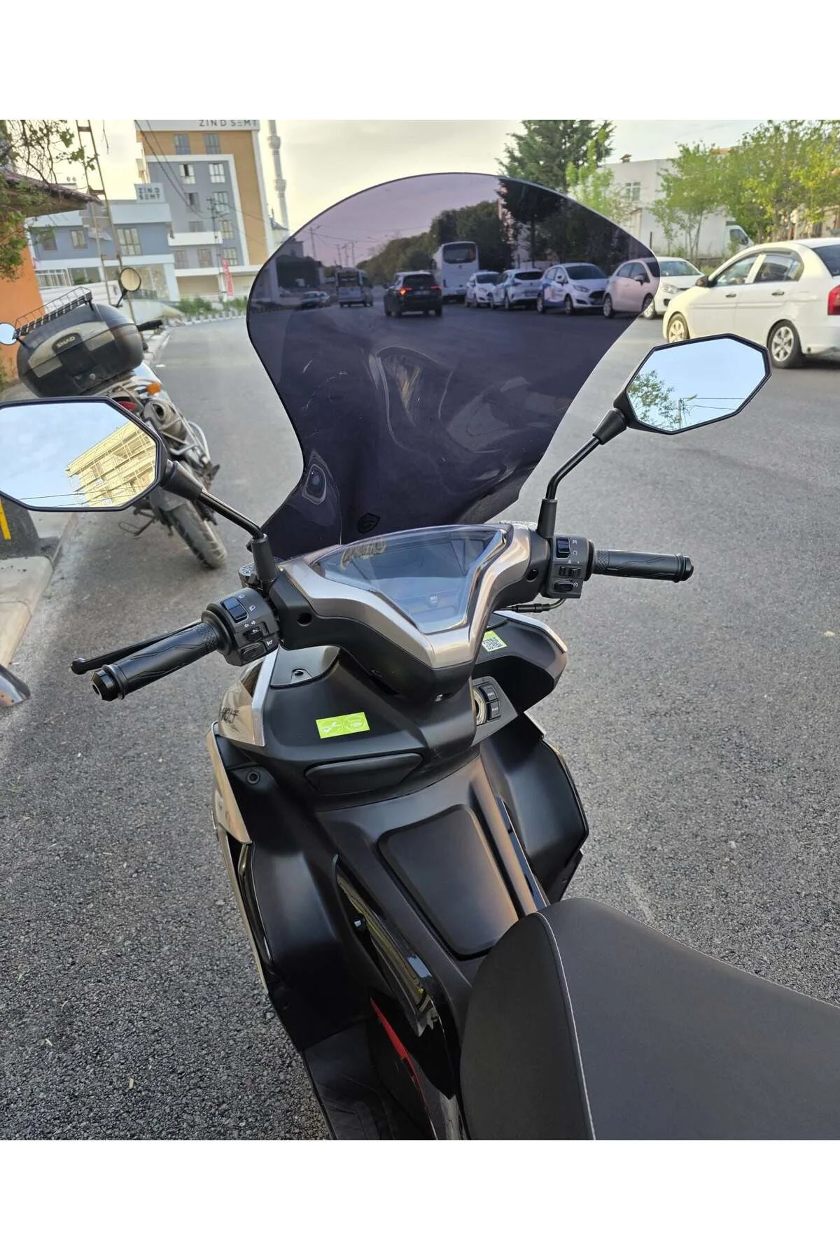 Volta Revolt RSX3 Ön Cam 2022-2026 Model 54cm Siyah Renkli SPORTİ