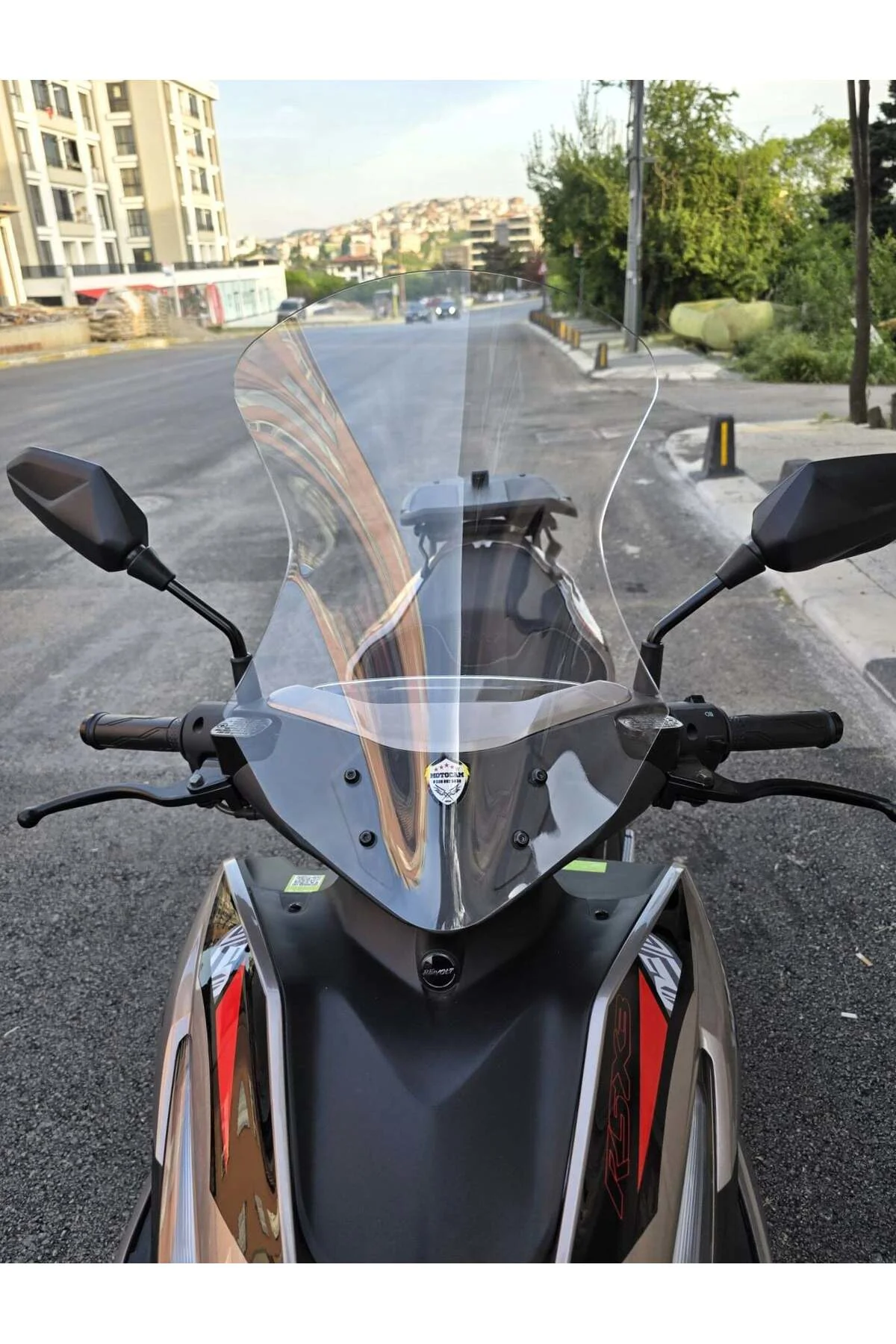 Volta Revolt RSX3 Ön Cam 2022-2026 Model 54cm Şeffaf Renkli SPORT