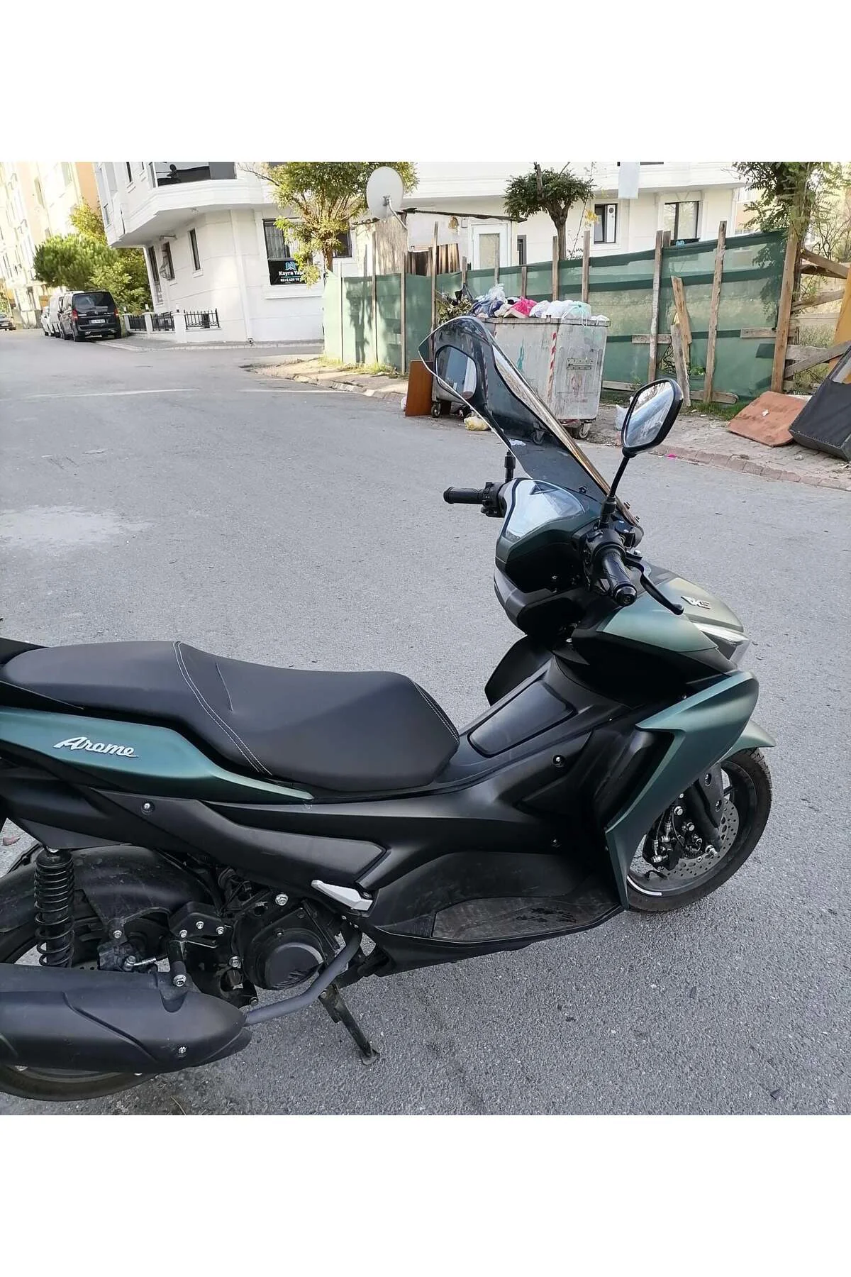Volta Revolt RSX3 Ön Cam 2022-2026 Model 54cm Füme Renkli