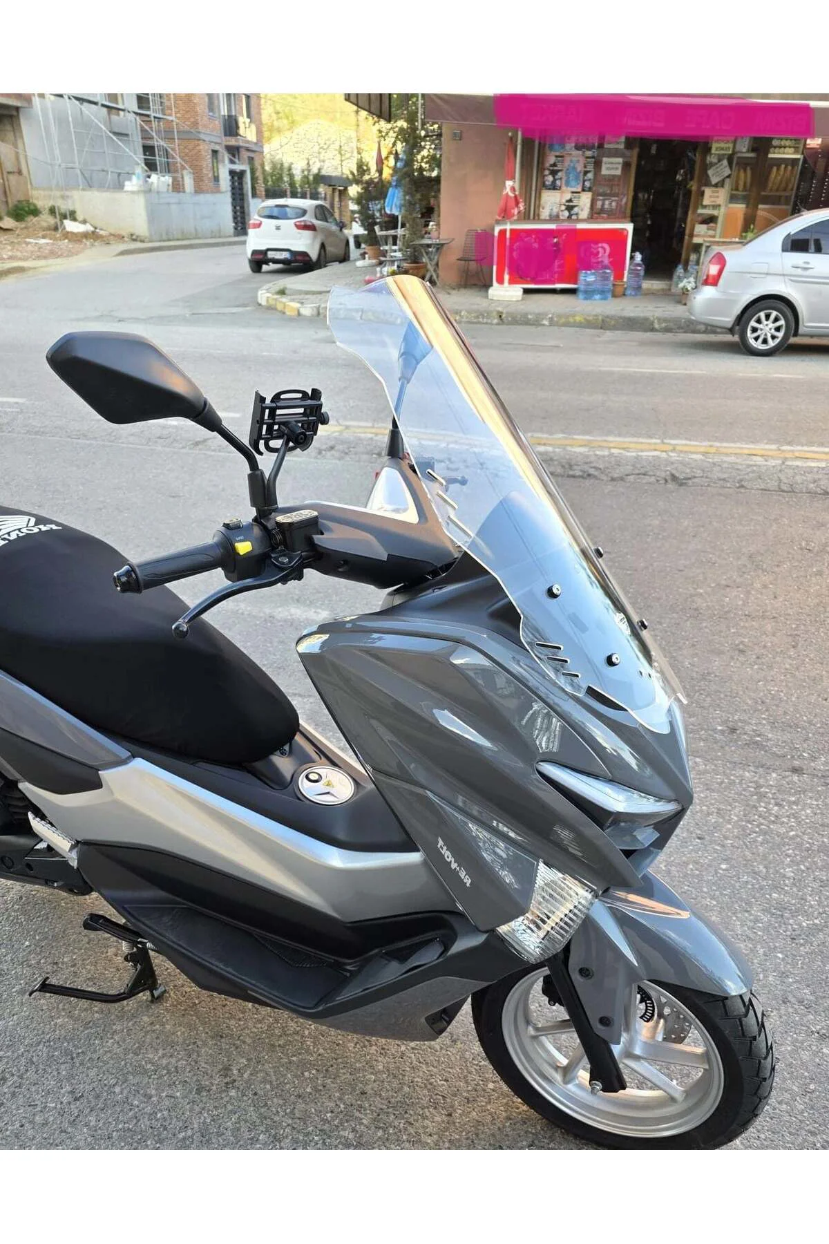 Volta Revolt RSX4 Ön Cam 2022-2026 Model 75cm Şeffaf Renkli 4mm