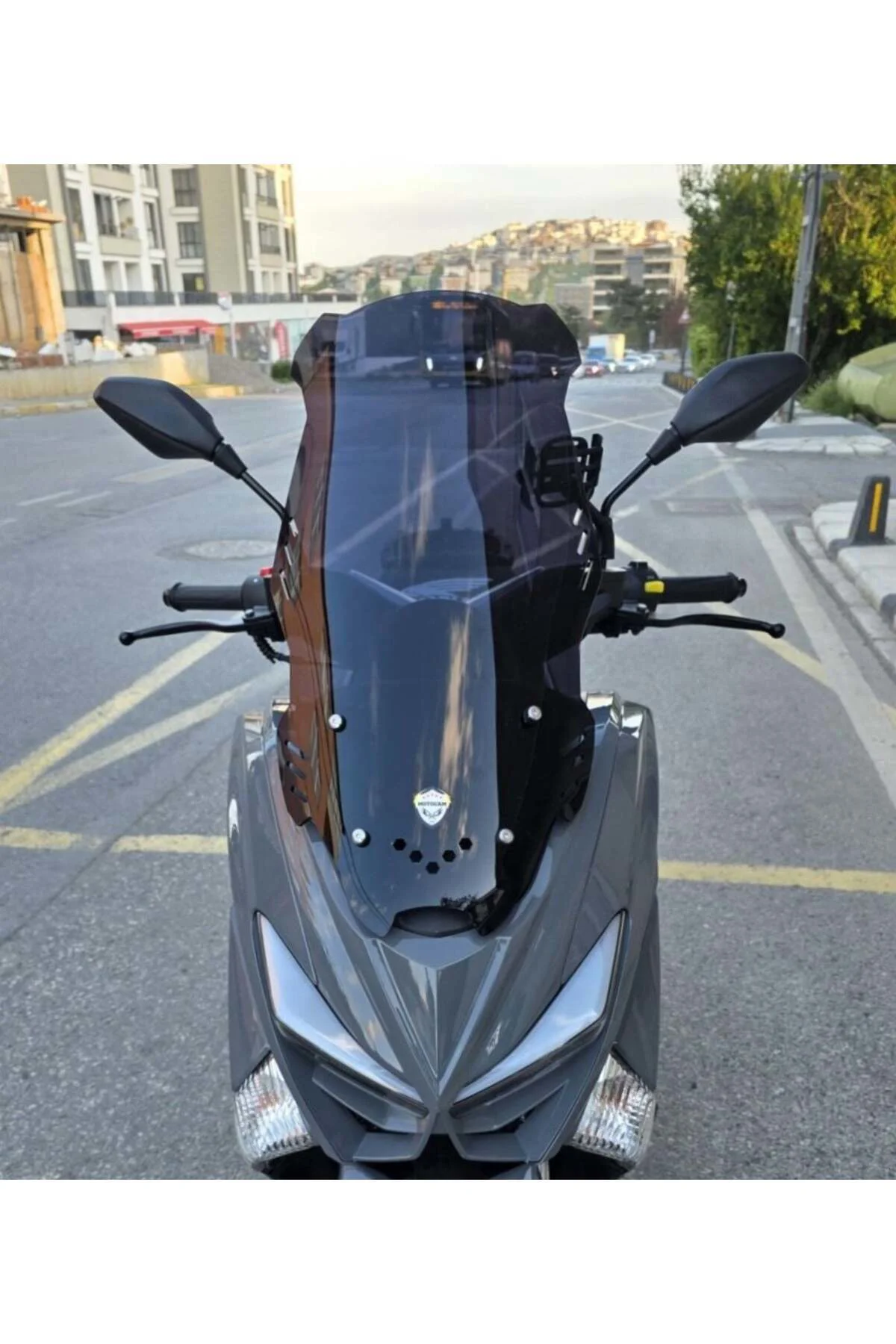 Volta Revolt RSX4 Ön Cam 2022-2026 Model 65cm Siyah Renkli 4mm OR