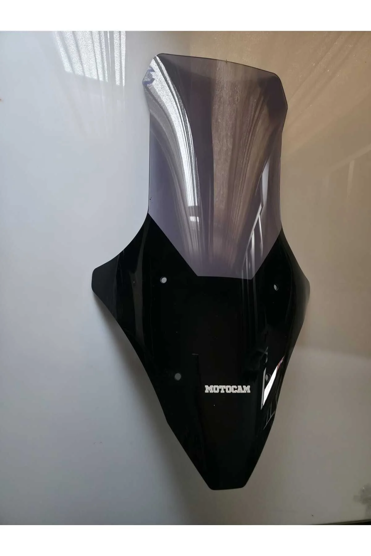 Volta Revolt RSX4 Ön Cam 2022-2026 Model 78cm Füme Renkli 4mm UZU