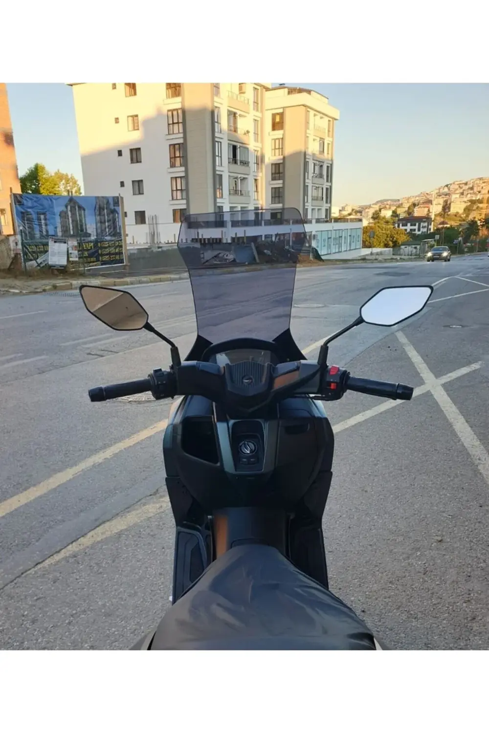 Volta Revolt RSX5 Ön Cam 2022-2025 Model 78cm Füme Renkli 4mm
