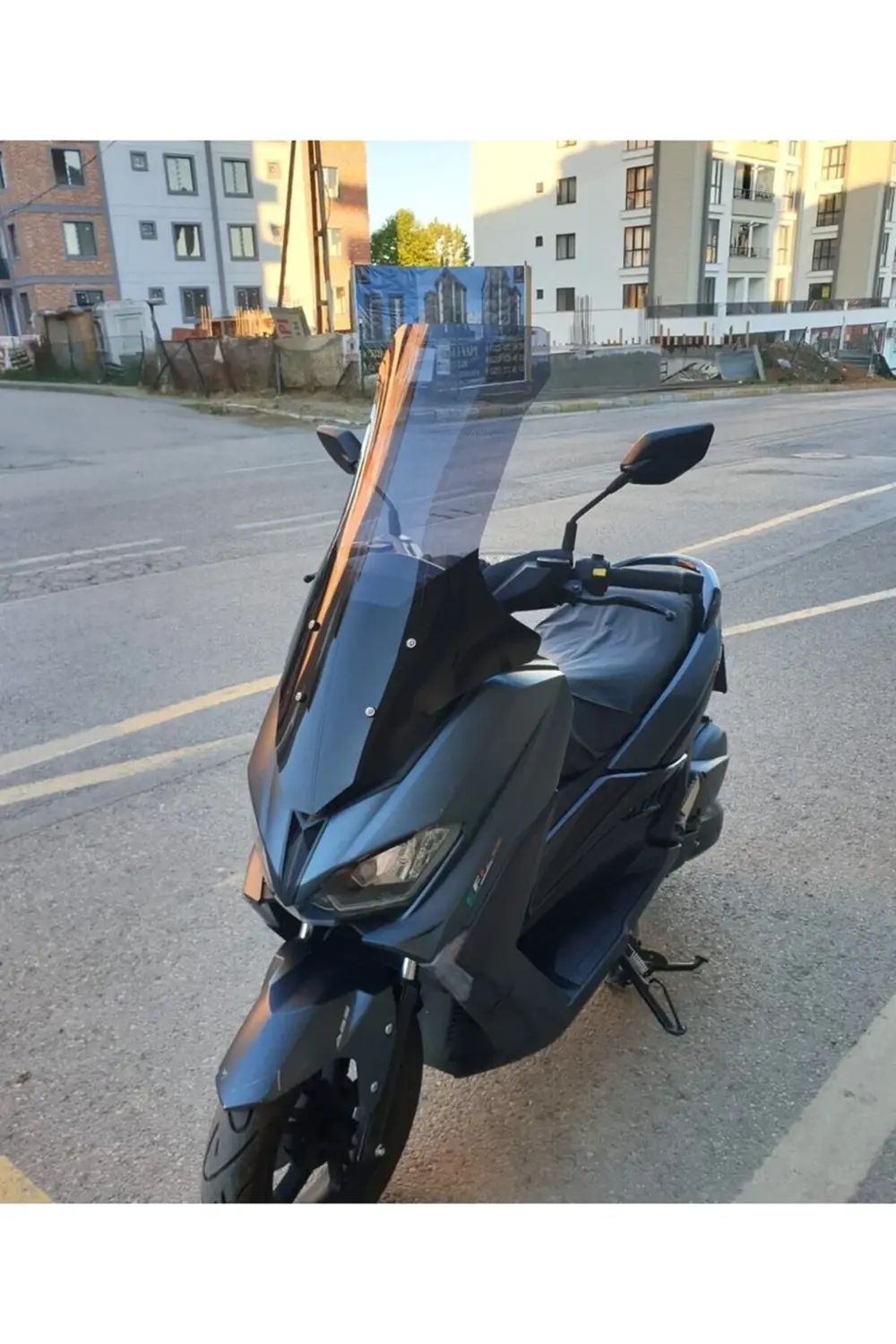 Volta Revolt RSX5 Ön Cam 2022-2025 Model 78cm Füme Renkli 4mm