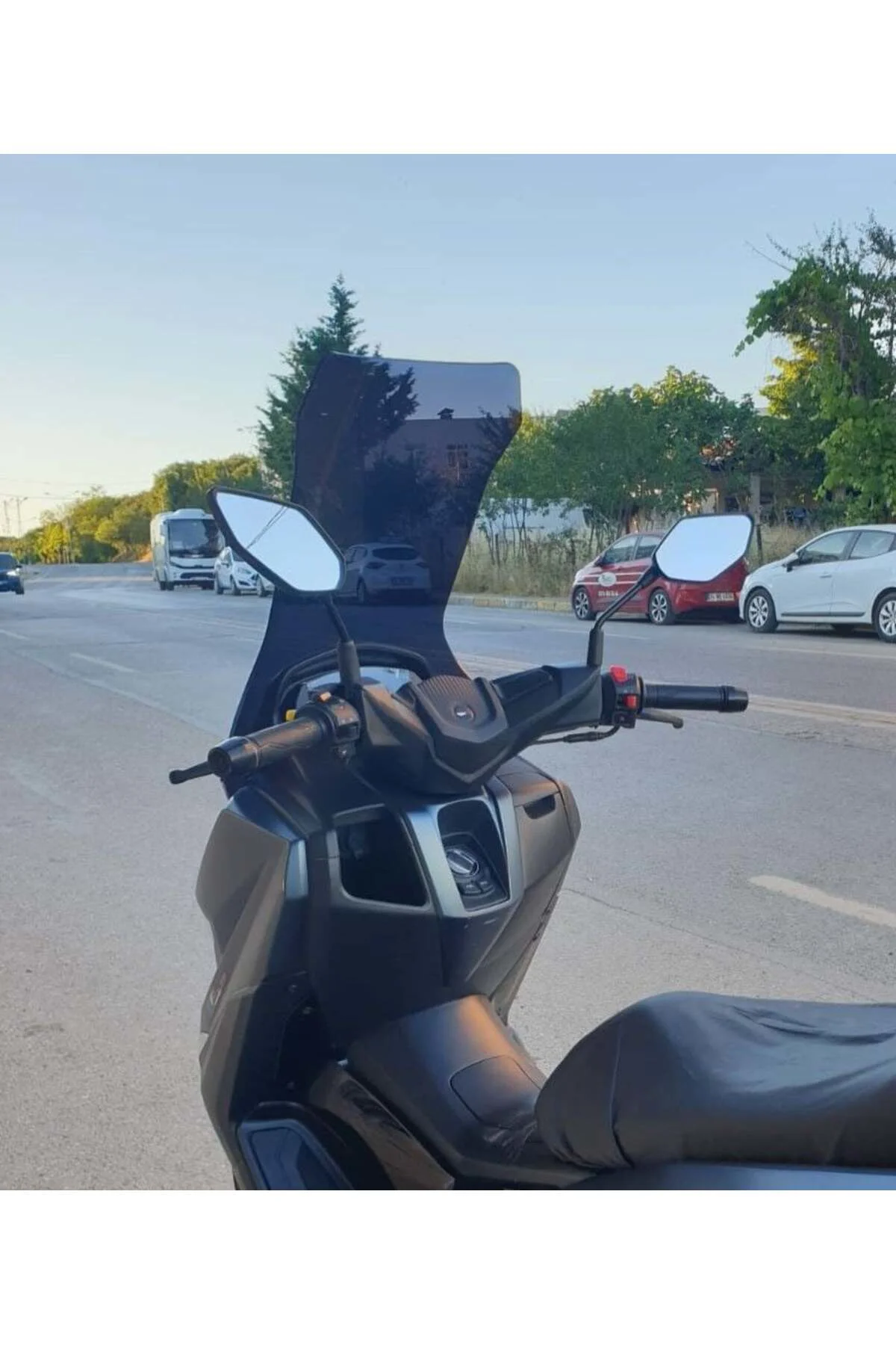Volta Revolt RSX5 Ön Cam 2022-2026 Model 78cm Siyah Renkli 4mm