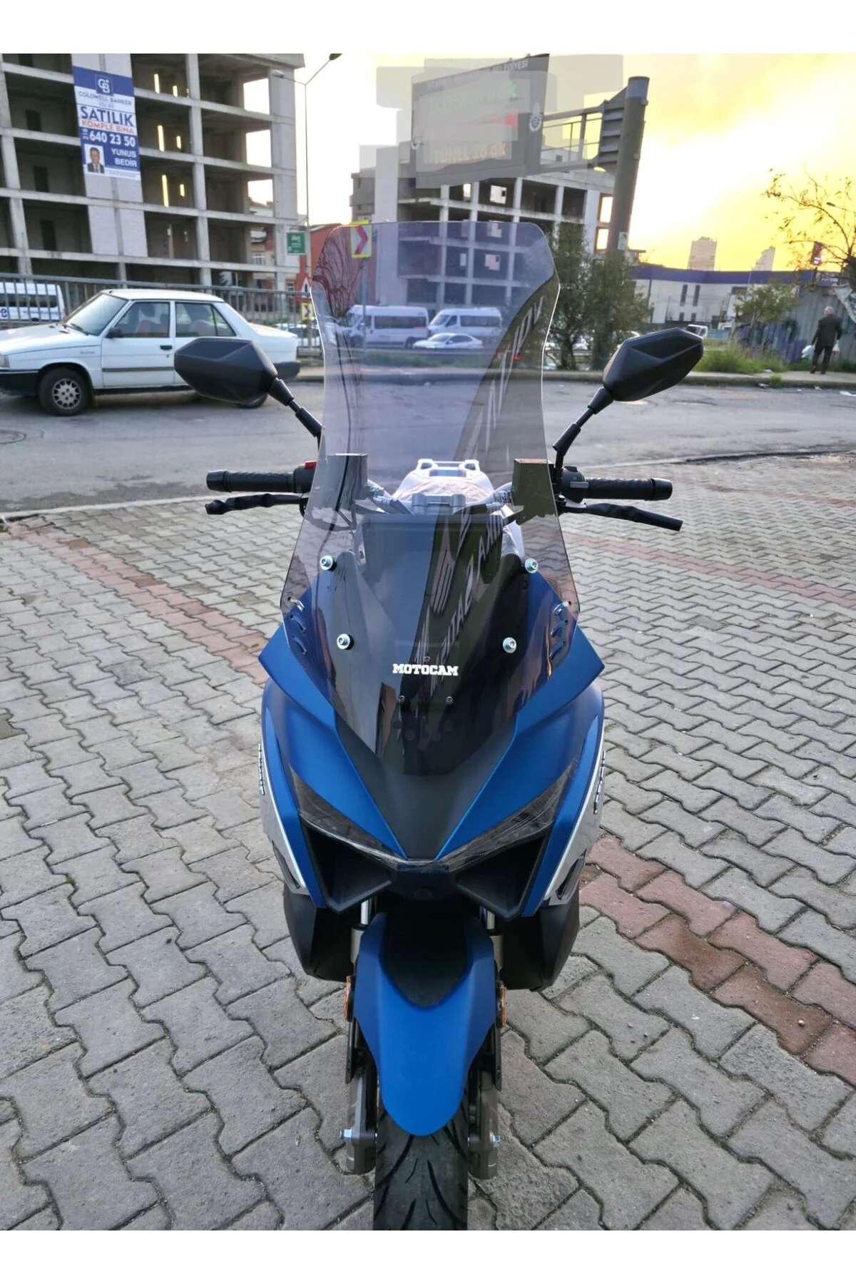 Volta Revolt RSX7 Ön Cam 2022-2026 Model 65cm Füme Renkli 4mm