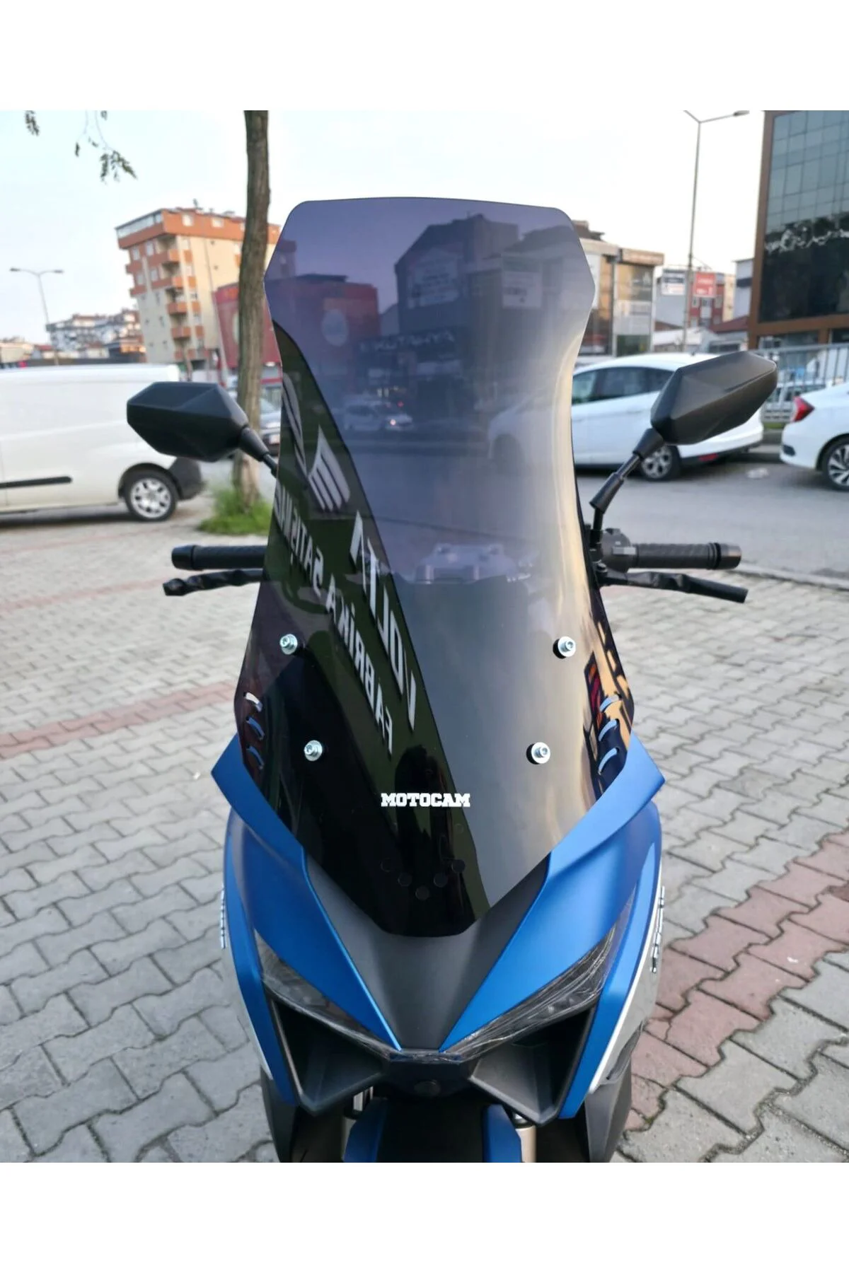 Volta Revolt RSX7 Ön Cam 2022-2026 Model 65cm Siyah Renkli 4mm