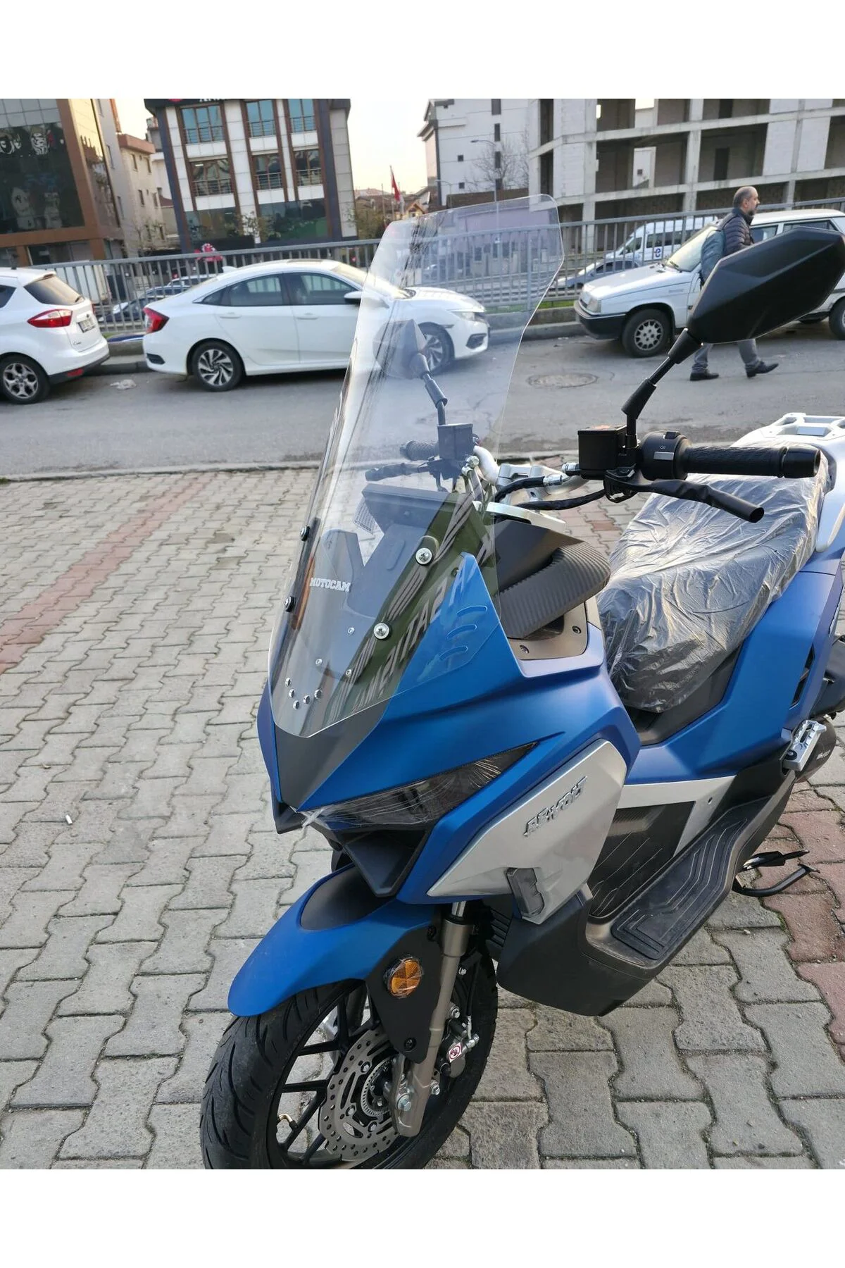 Volta Revolt RSX7 Ön Cam 2022-2026 Model 65cm Şeffaf Renkli 4mm