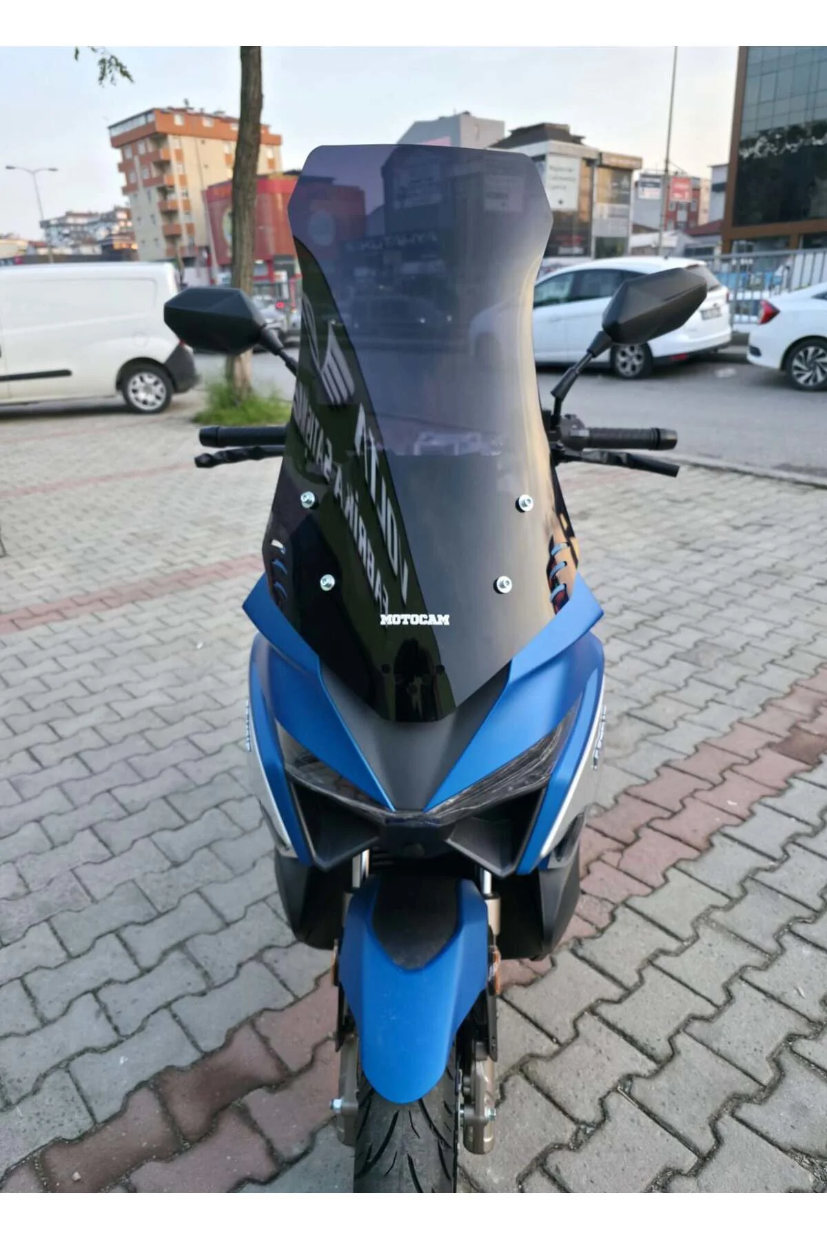 Volta Revolt RSX7 Ön Cam 2022-2026 Model 65cm Siyah Renkli 4mm