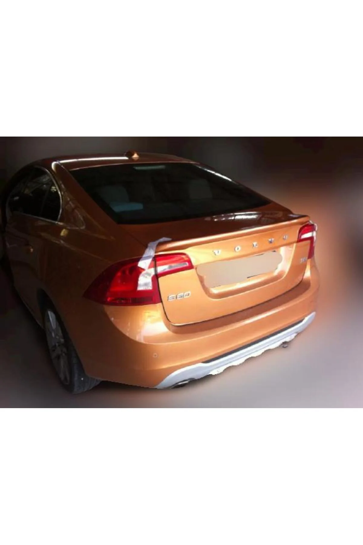 VOLVO S60 2011- DÜZ KASA ASTARLI ANATOMİK SPOİLER