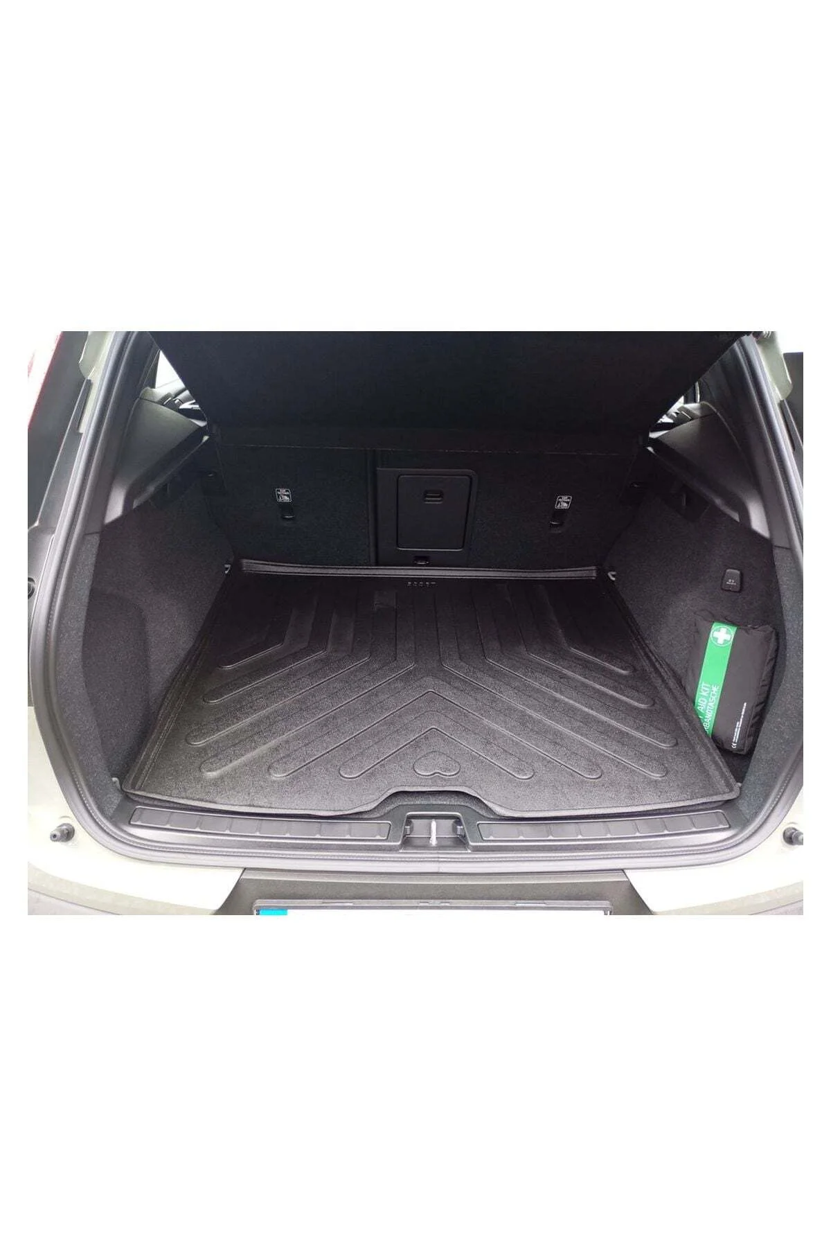 Volvo XC40 2018 Sonrası Recharge/Elektrikli Araca Özel 3D Bagaj Havuzu - Görsel 3