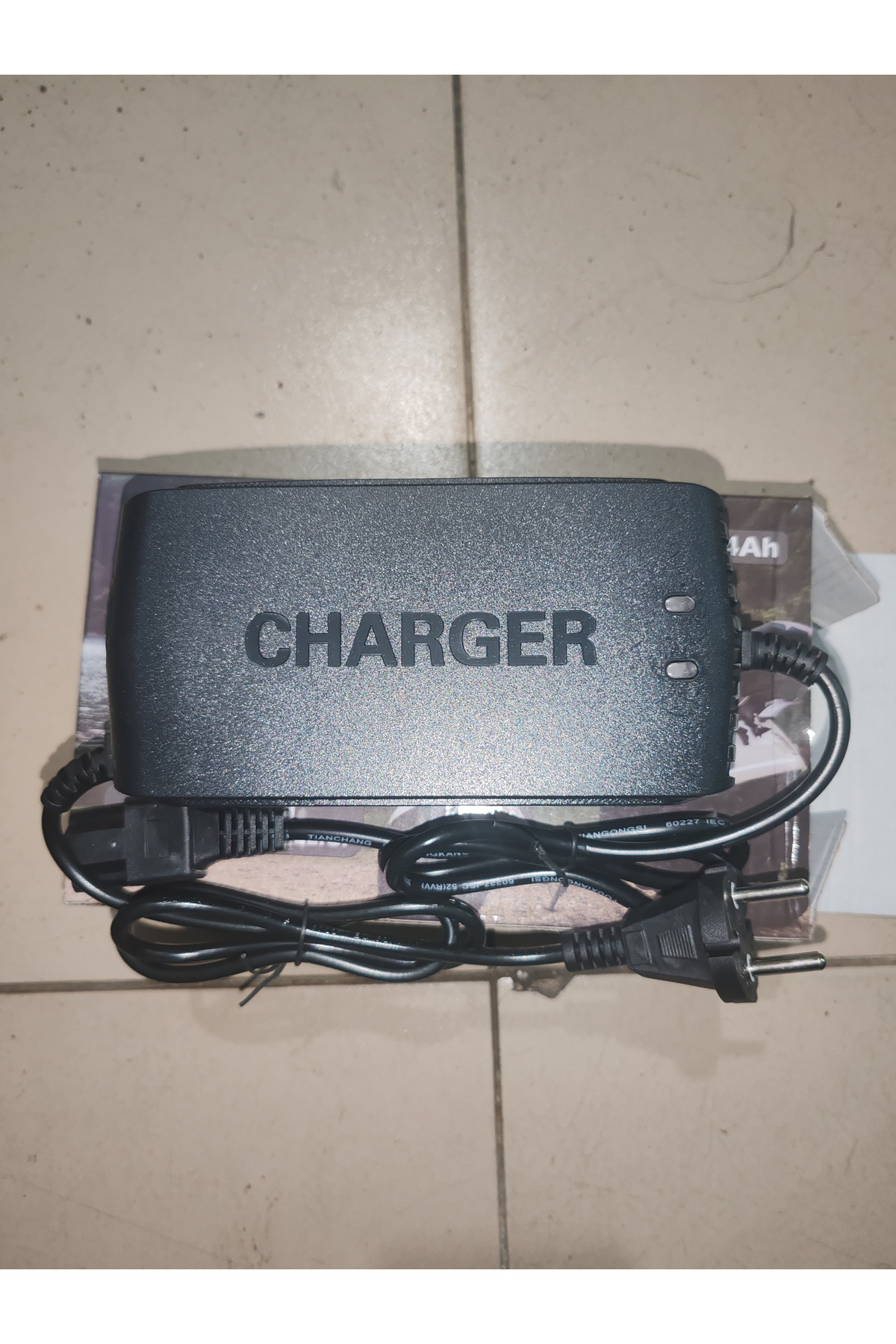 Volta Vsm Şarj Aleti Cihazi 48V 14Ah 4 Akülü Tüm Modelere Uyum Sağlar O