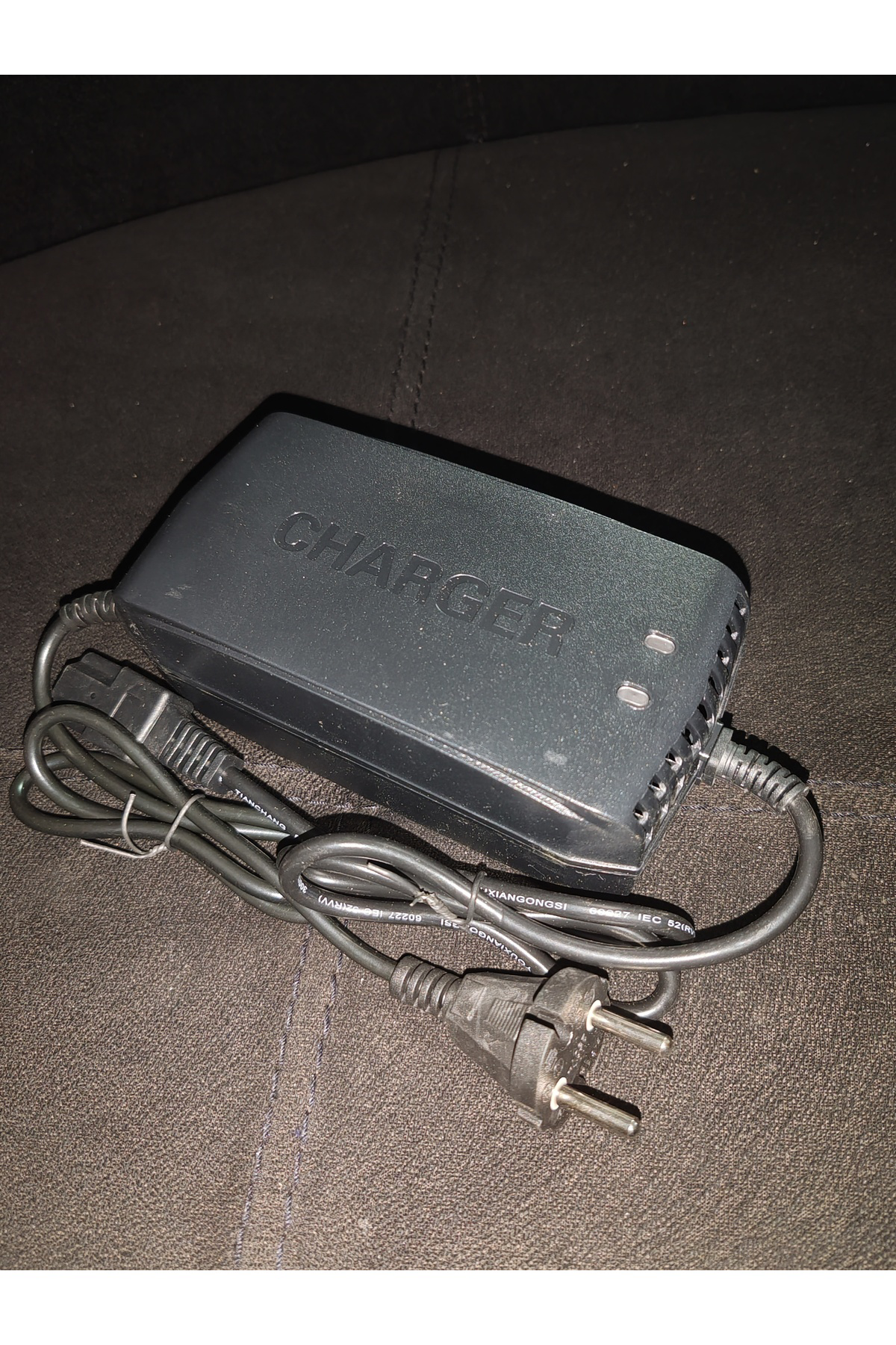 Volta Vsm Şarj Aleti Cihazi 48V 14Ah 4 Akülü Tüm Modelere Uyum Sağlar O