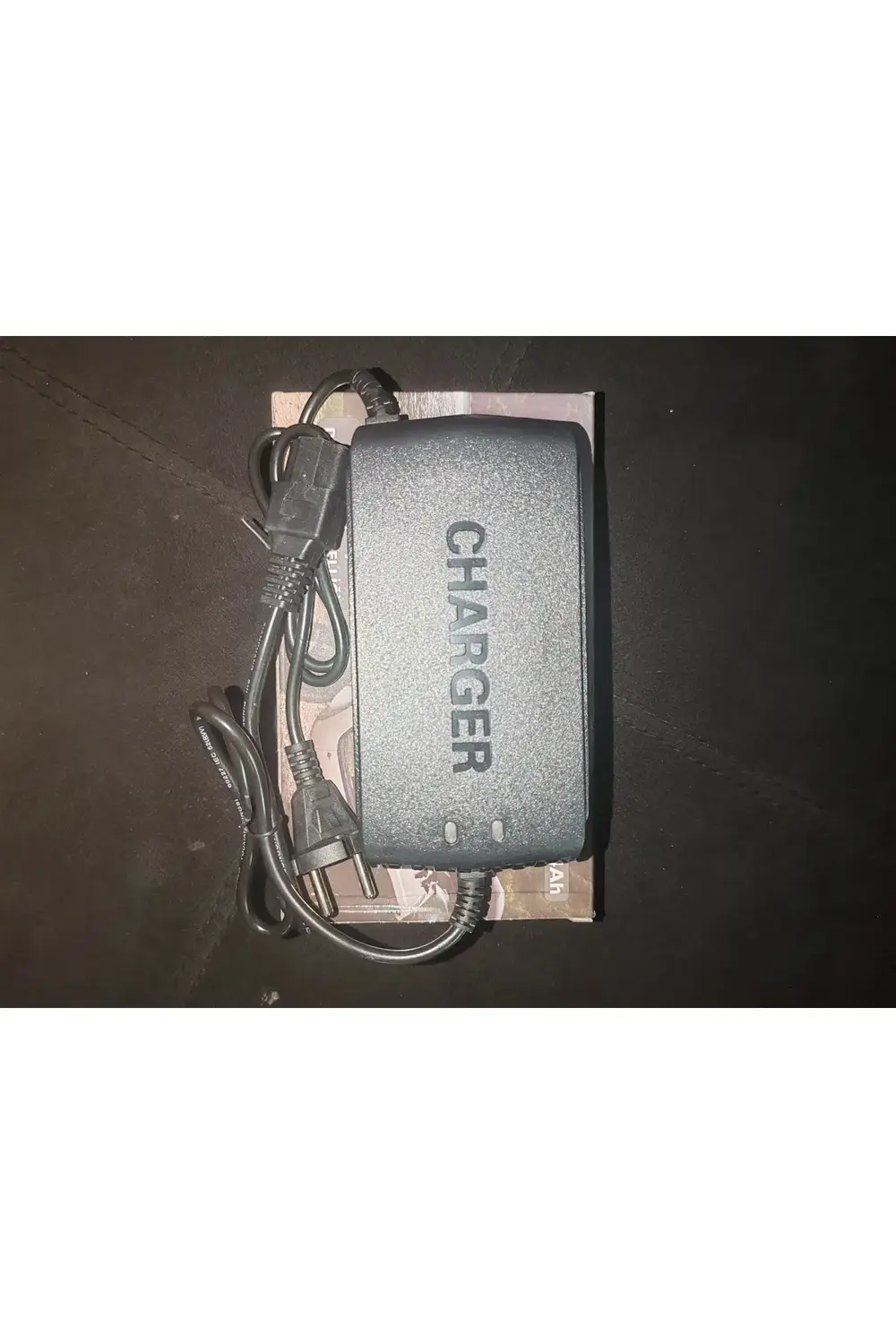 VSM  ŞARJ ALETİ CİHAZI 48V 14AH 4 AKÜLÜ TÜM MODELERE UYUM SAĞLAR