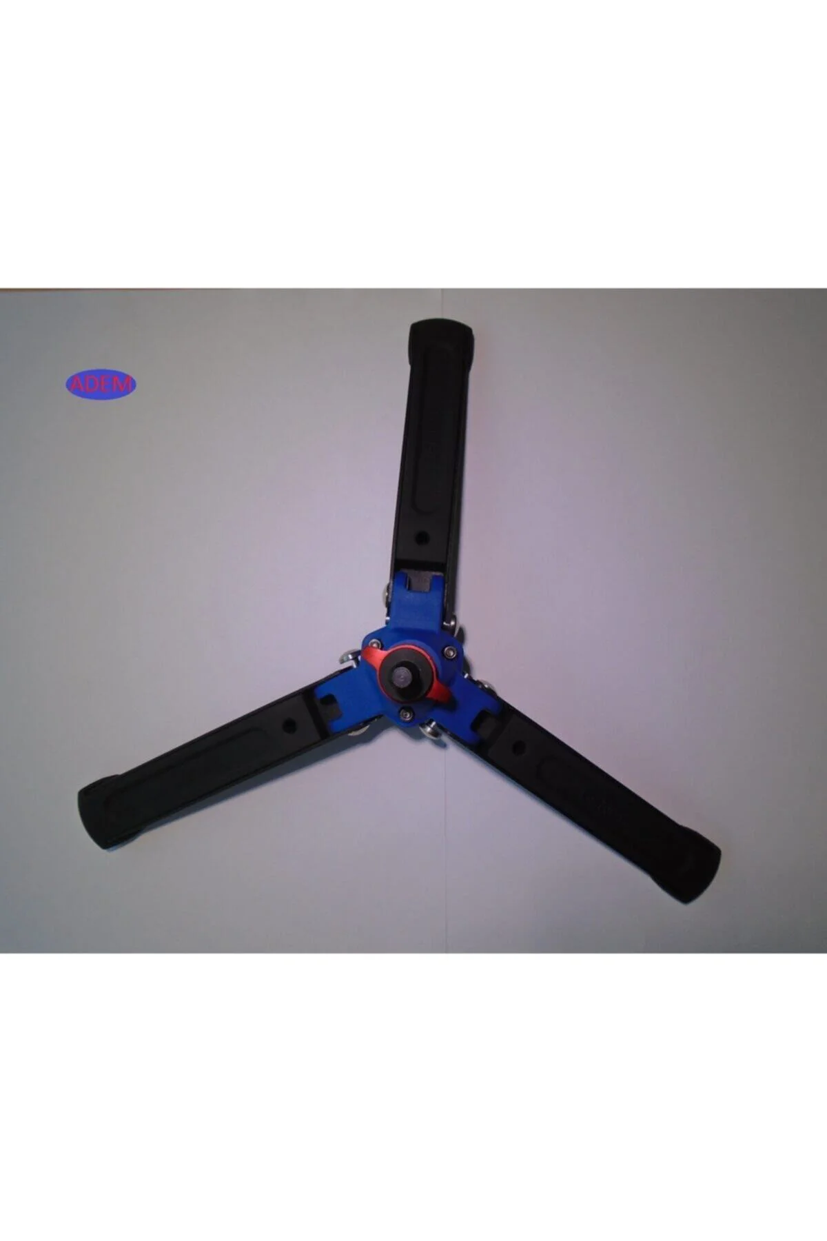 Vt-2 Monopod Ayağı, Tabanı