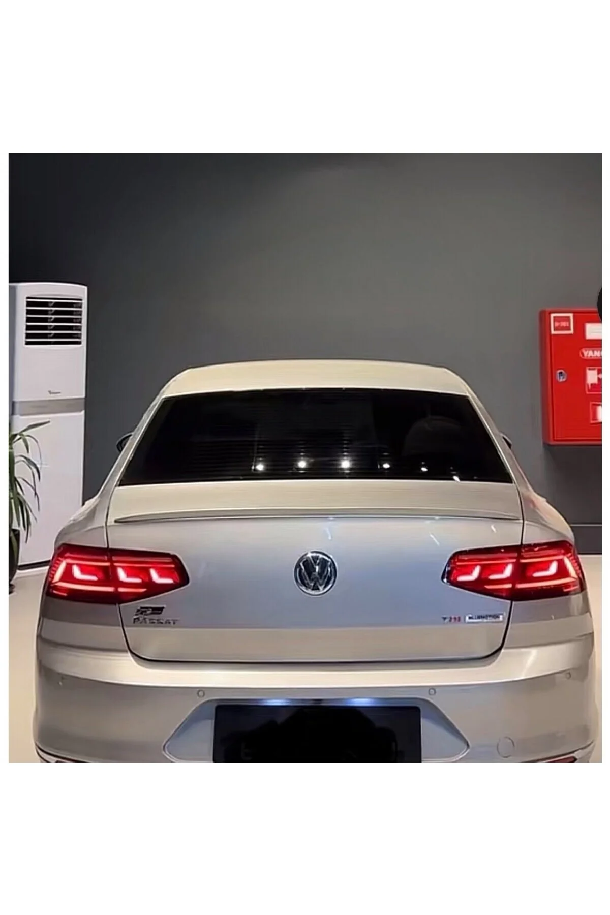VW PASSAT B8 HİGHLİNE LED STOP 2015-2018 UYUMLU. B8.5 DİZAYN