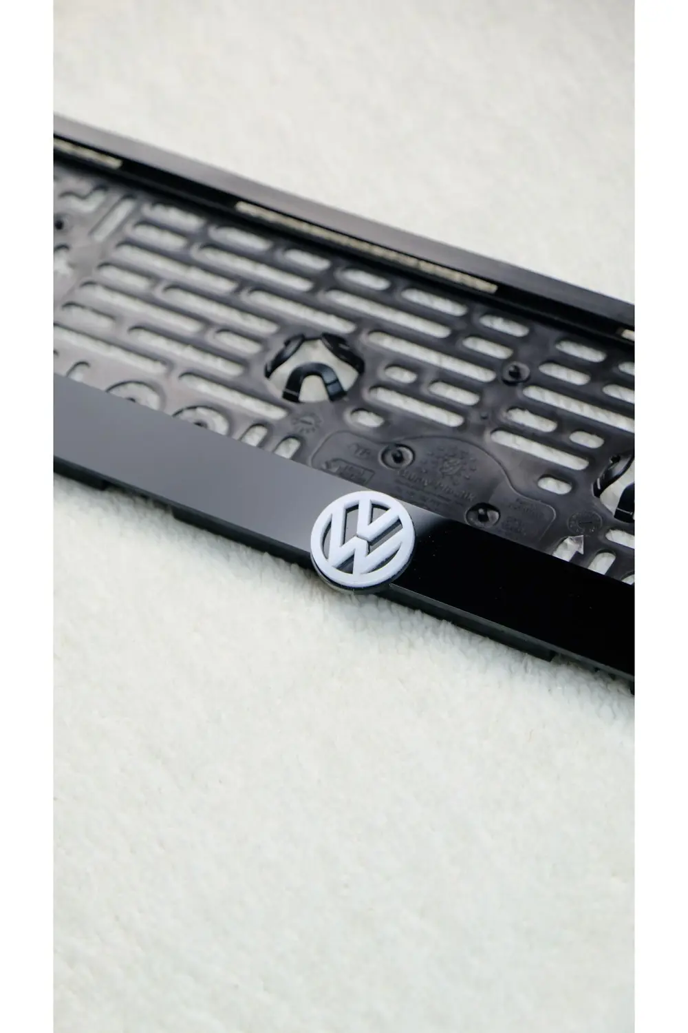 VW UYUMLU 3D LAZER KESİM PLEKSİ PLAKALIK (2 ADET)