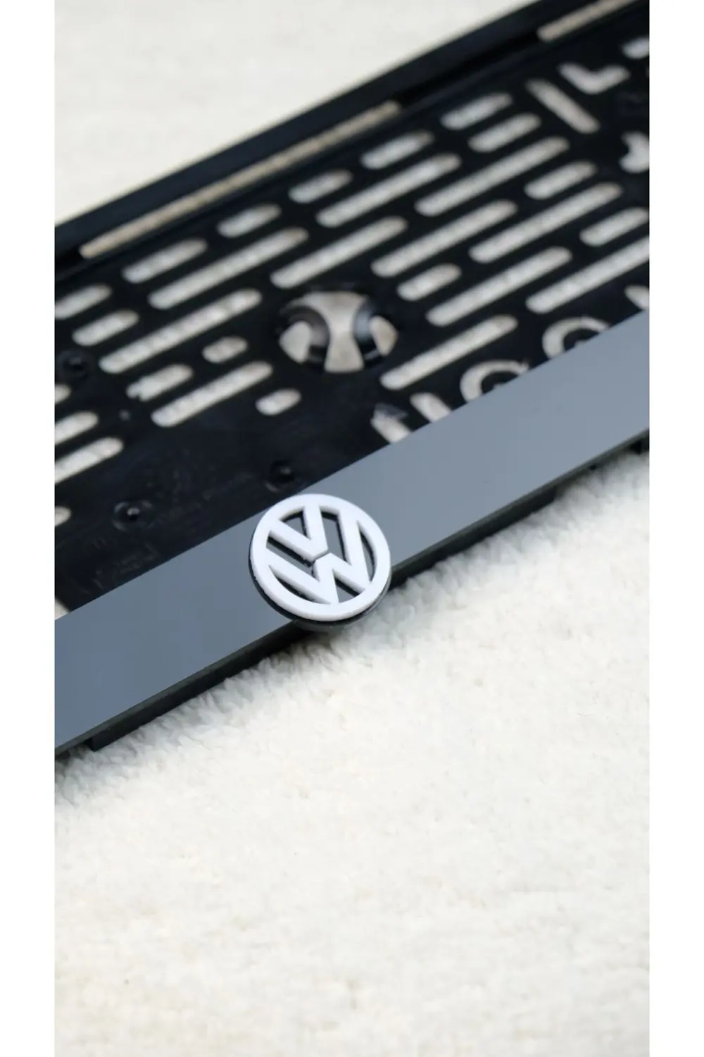 VW UYUMLU 3D LAZER KESİM PLEKSİ PLAKALIK (2 ADET)