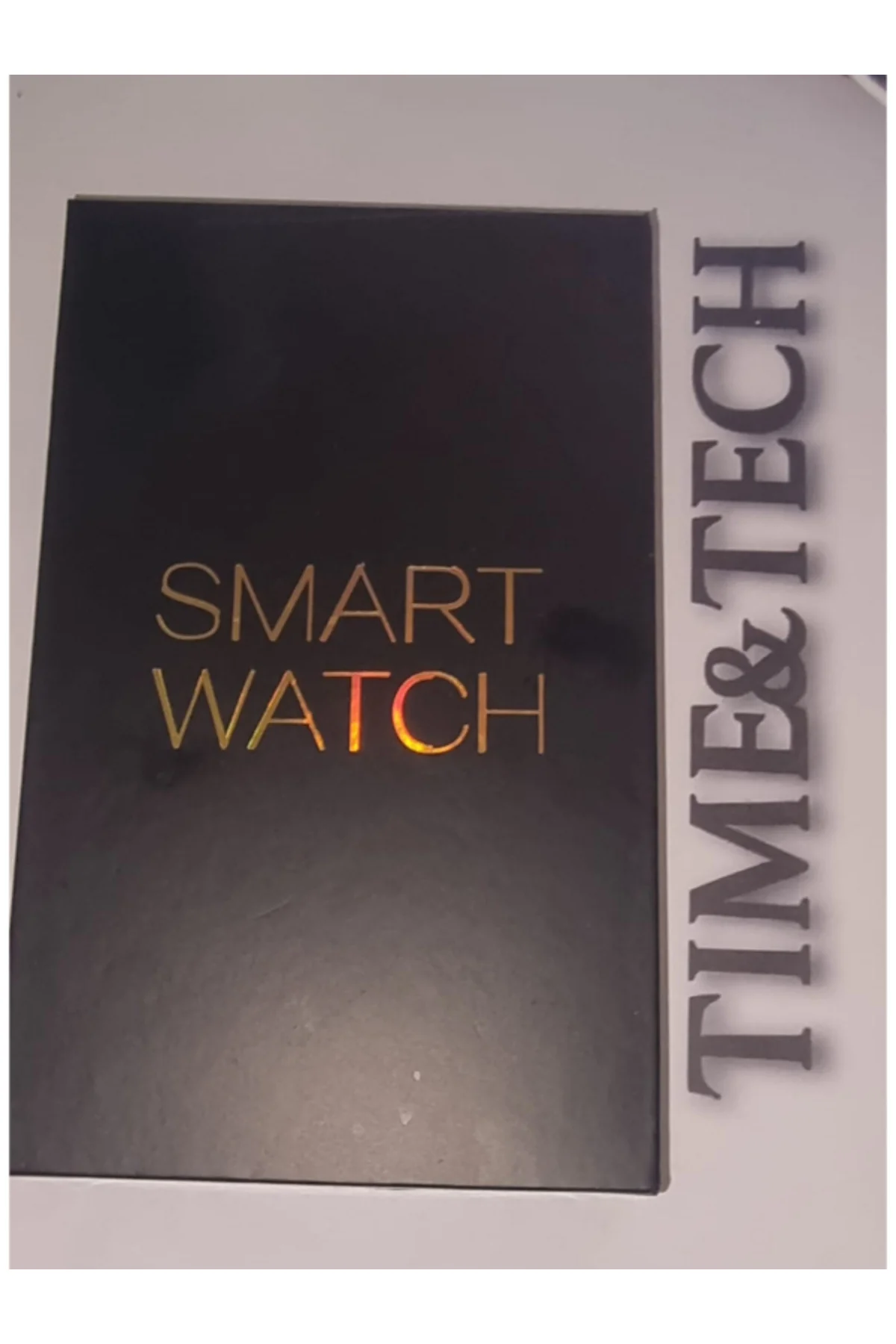 WATCH HAFİFLİĞİYLE ÖNE ÇIKAN UNISEX AKILLI SAAT